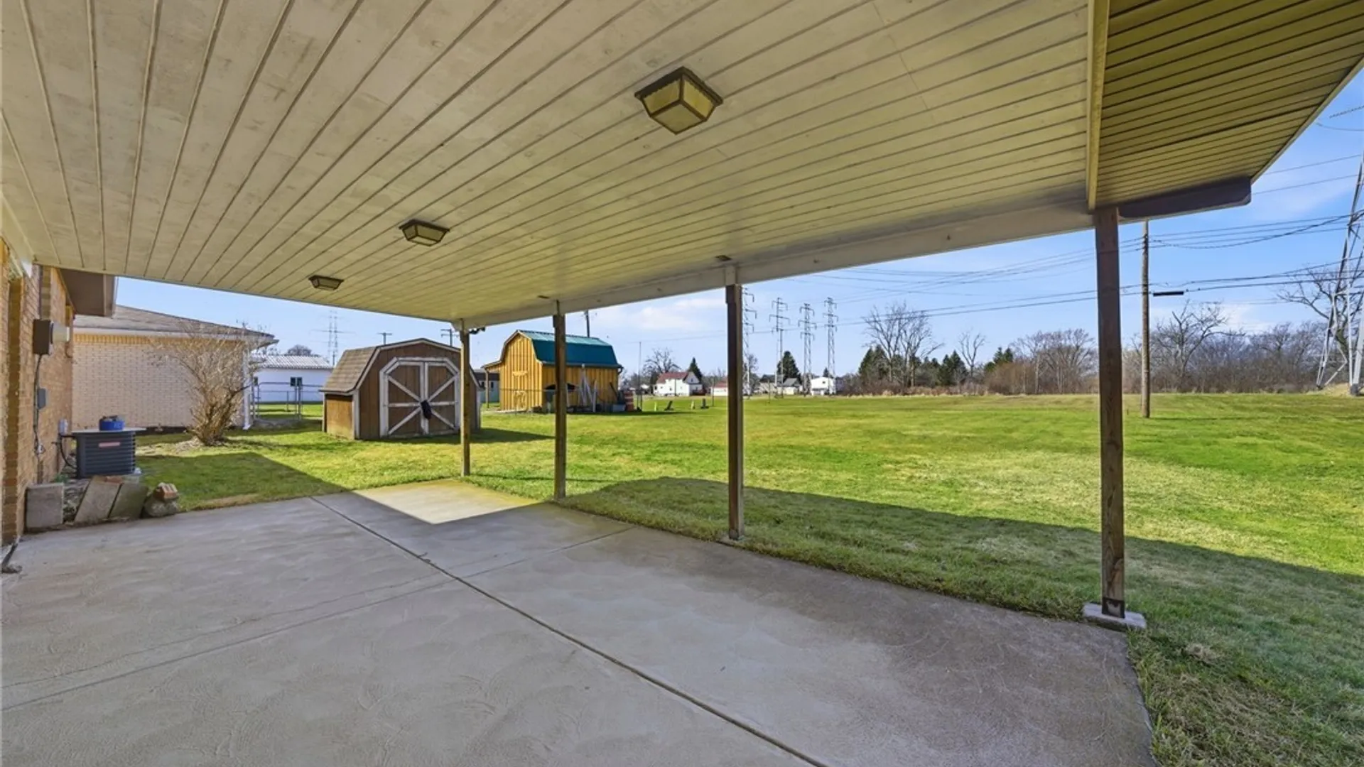 Property at 30 Jane Drive, Cheektowaga, NY 14227 34