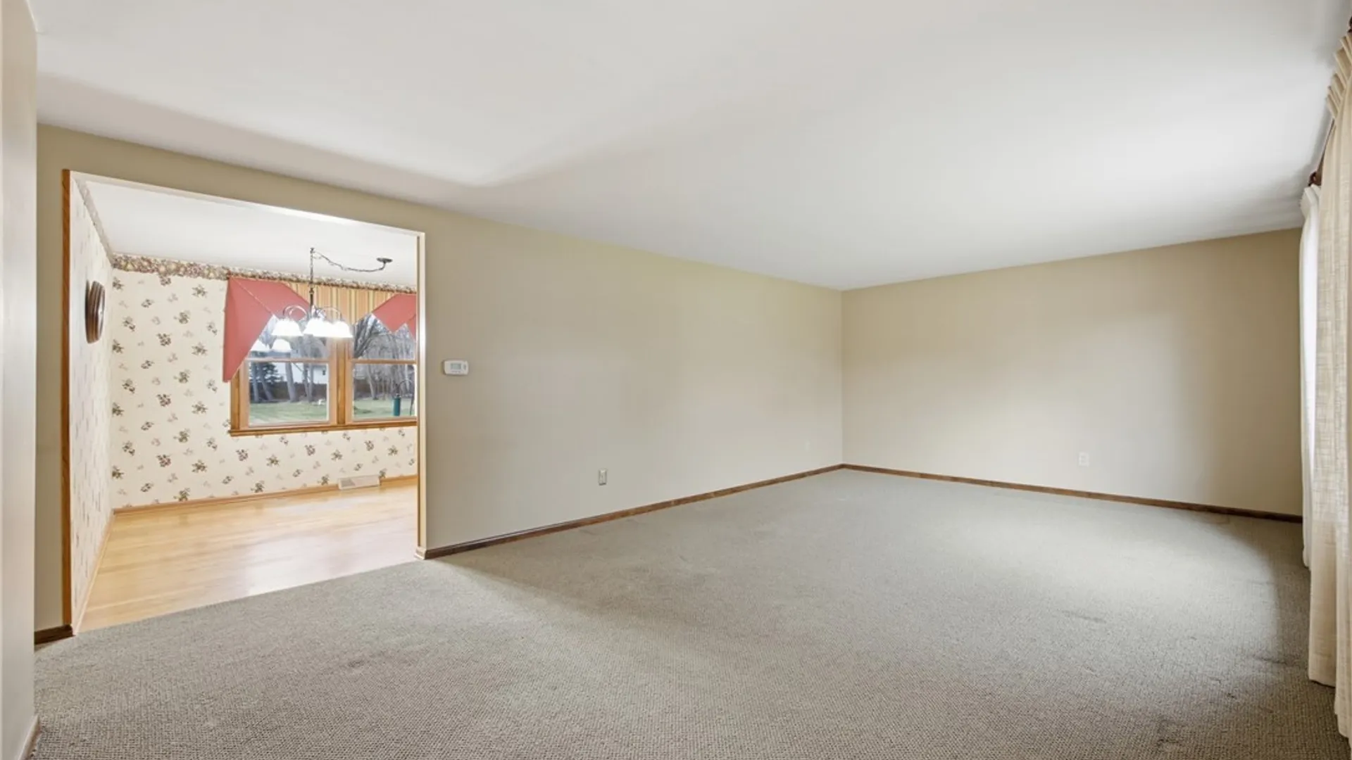 Property at 1205 Dodge Road, Amherst, NY 14068 6