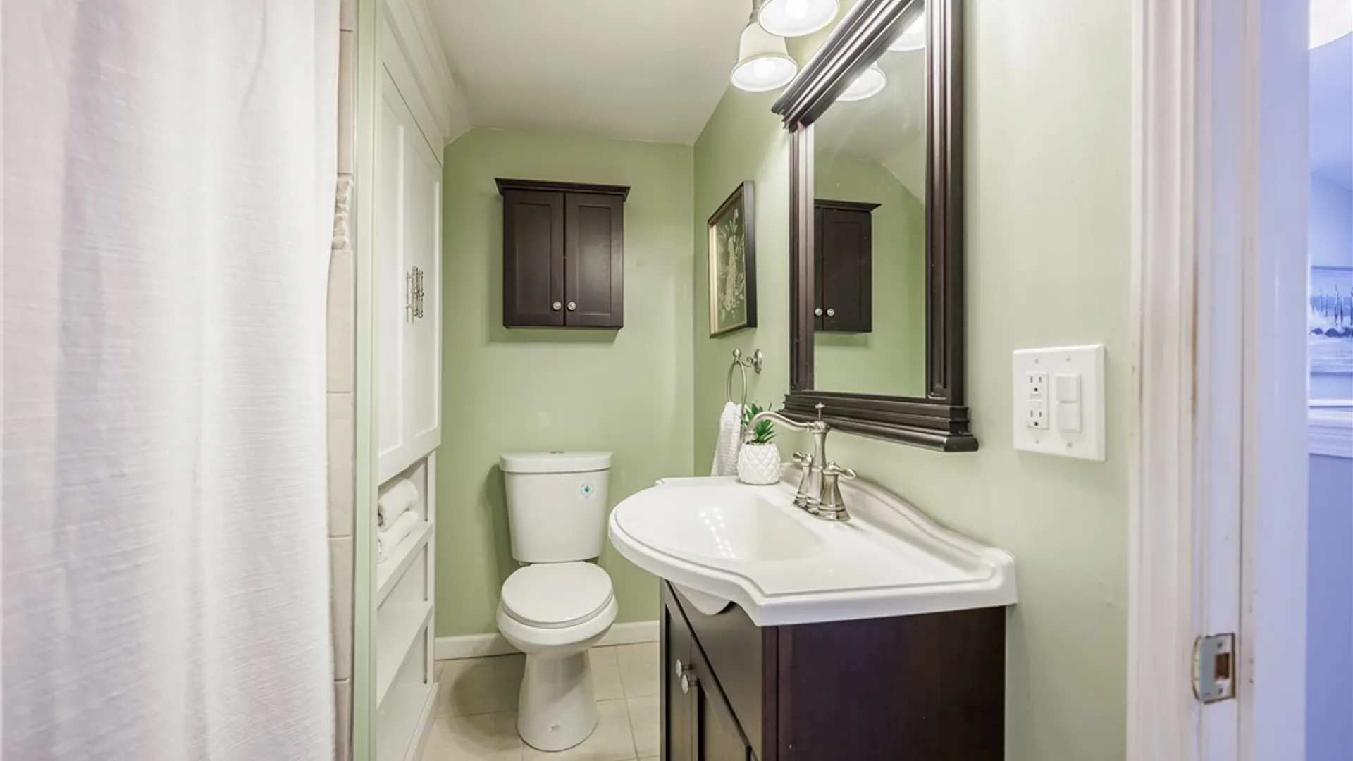 Property at 128 Lake Breeze Park, Irondequoit, NY 14622 18