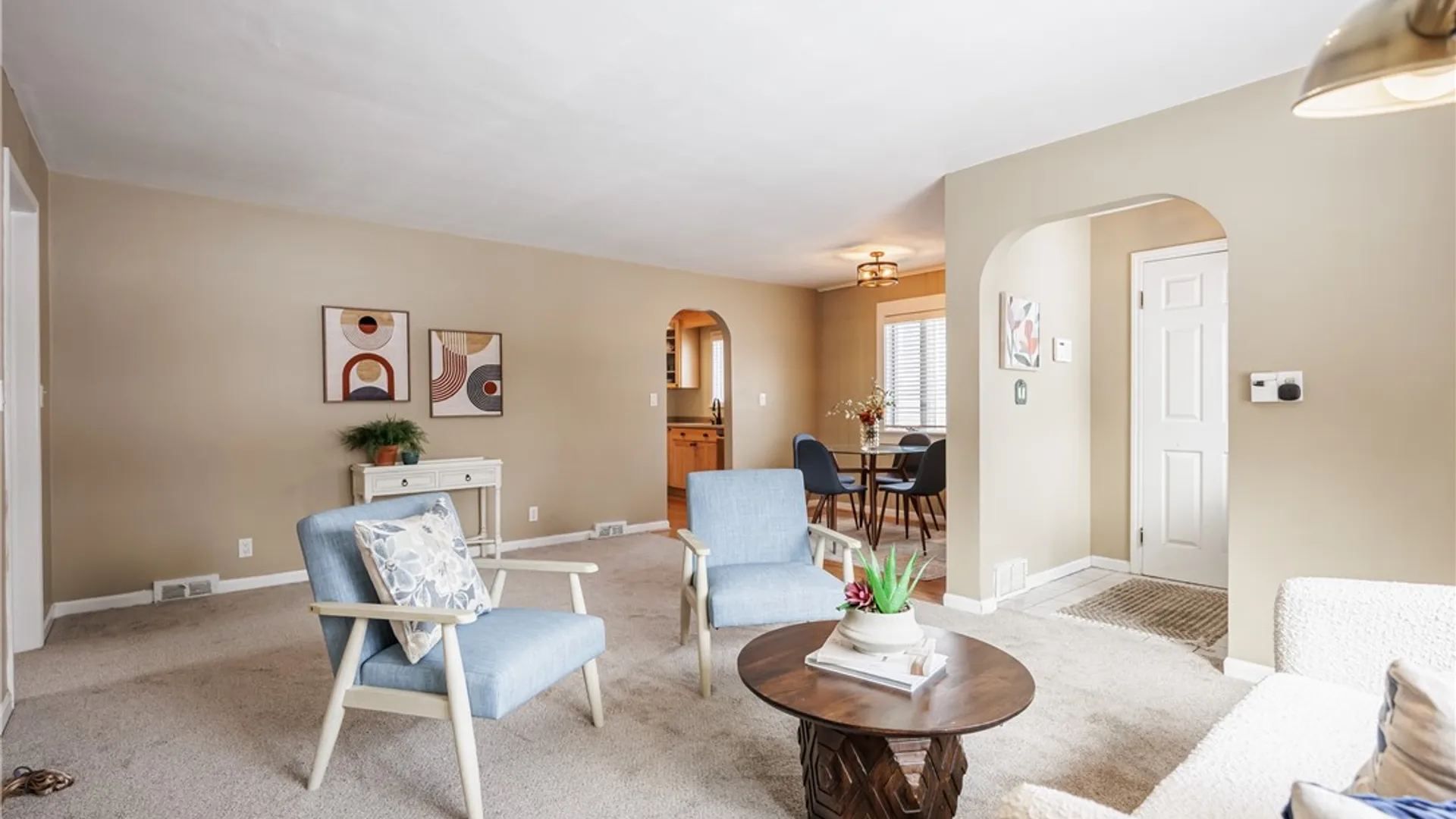 Property at 128 Lake Breeze Park, Irondequoit, NY 14622 2