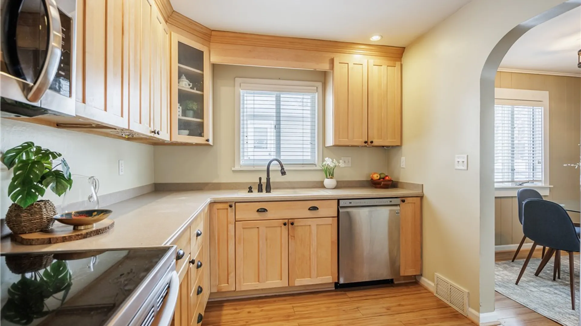 Property at 128 Lake Breeze Park, Irondequoit, NY 14622 8
