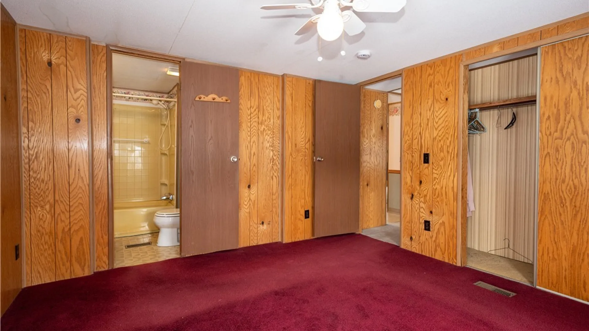 Property at 21 Golden Pond, Newstead, NY 14001 17