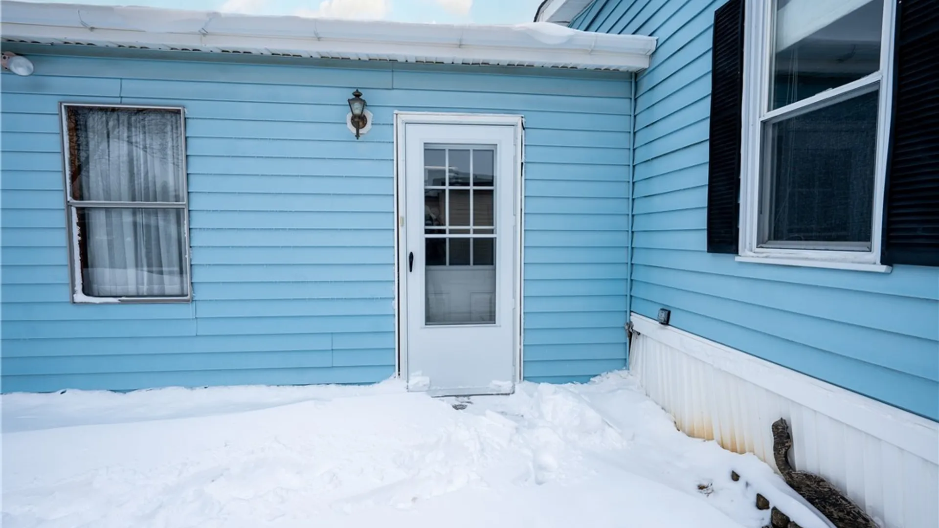 Property at 21 Golden Pond, Newstead, NY 14001 31