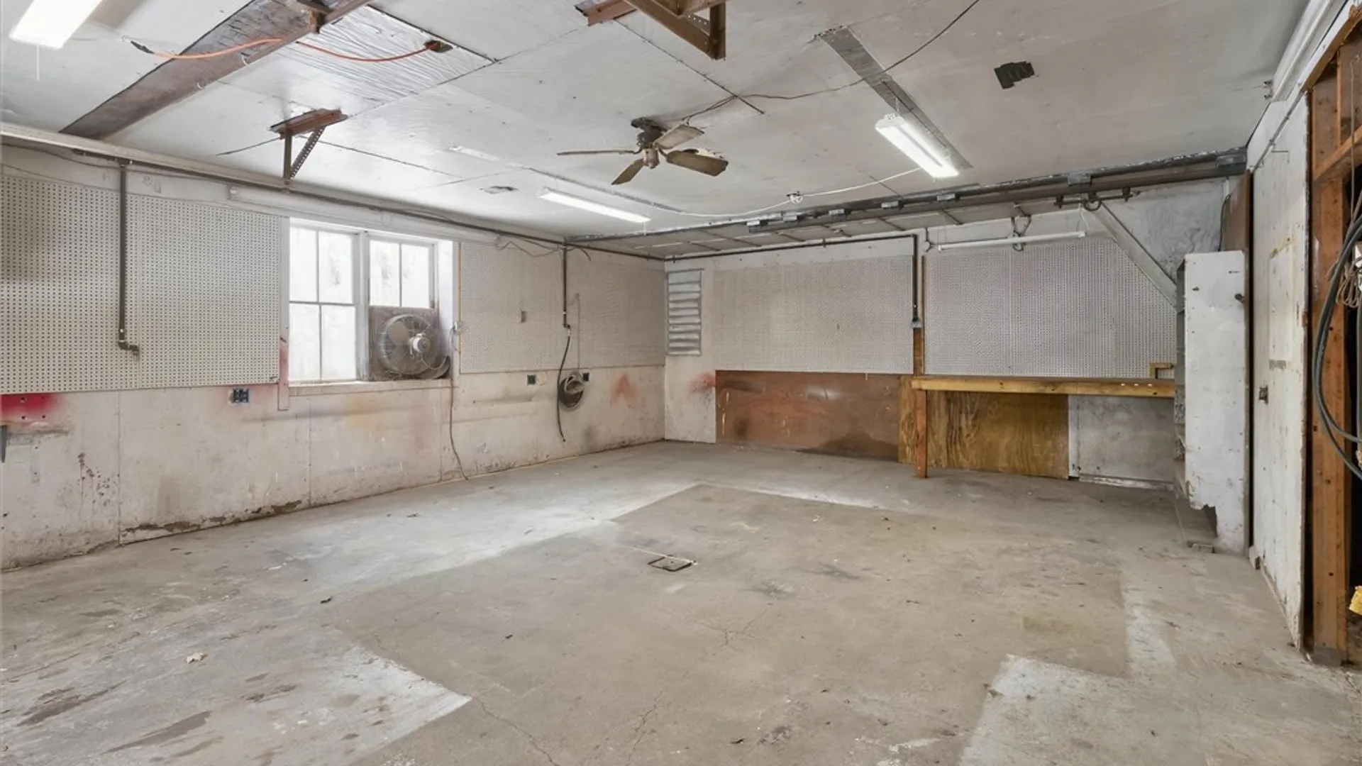 Property at 7293 Street Road, Sennett, NY 13021 31