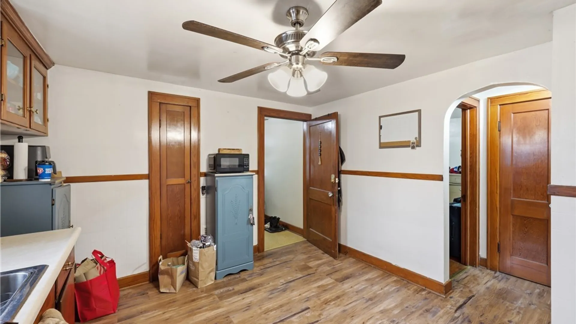 Property at 2621 Welch Avenue, Niagara Falls, NY 14303 15