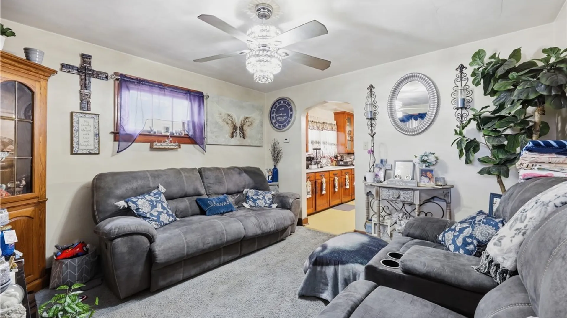 Property at 2621 Welch Avenue, Niagara Falls, NY 14303 5