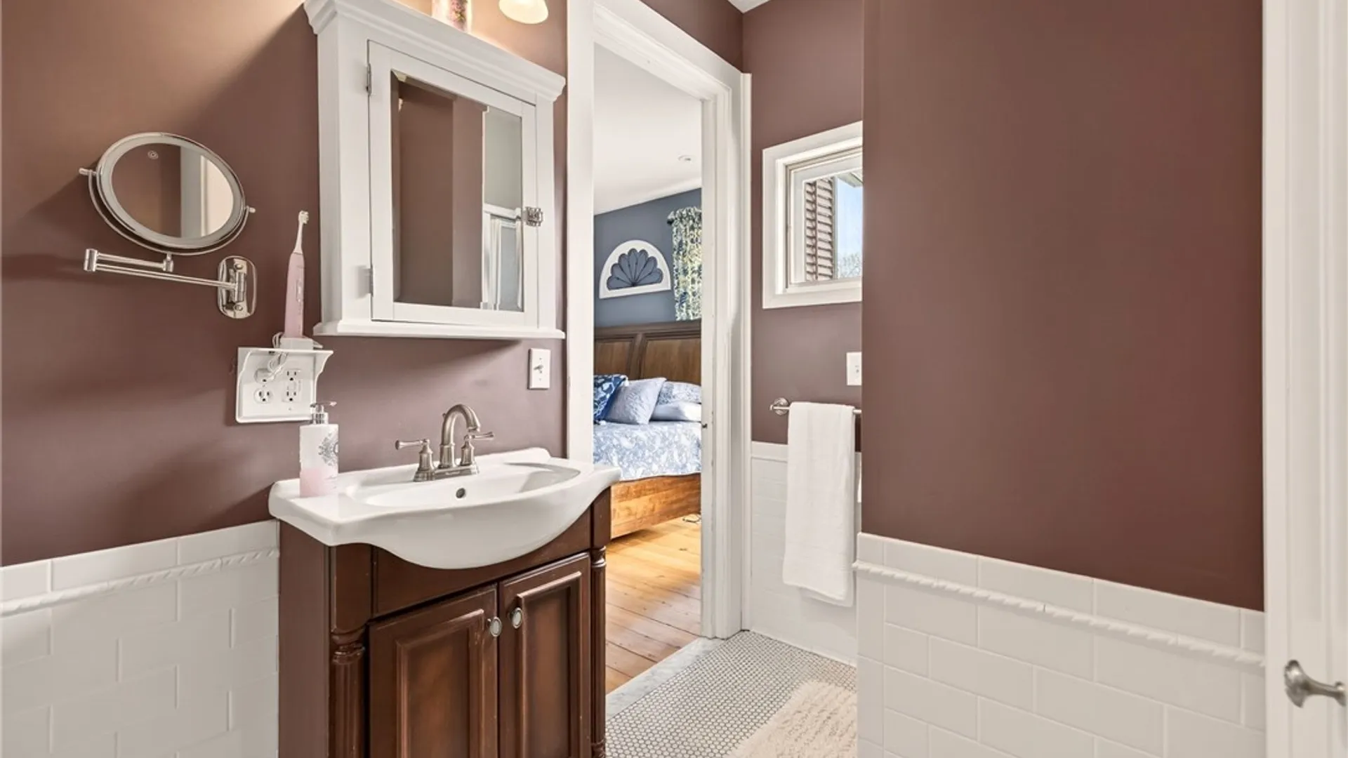 Property at 127 Maple Avenue, Victor, NY 14564 34