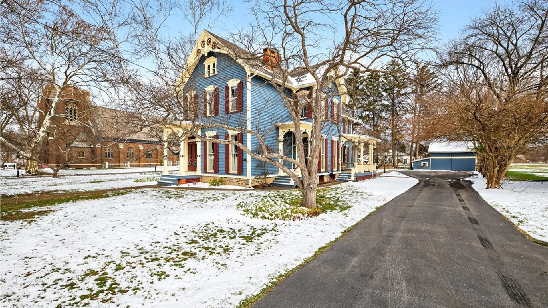 Property at 127 Maple Avenue, Victor, NY 14564 4