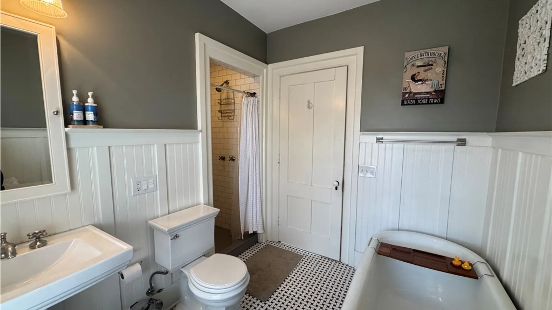 Property at 127 Maple Avenue, Victor, NY 14564 42