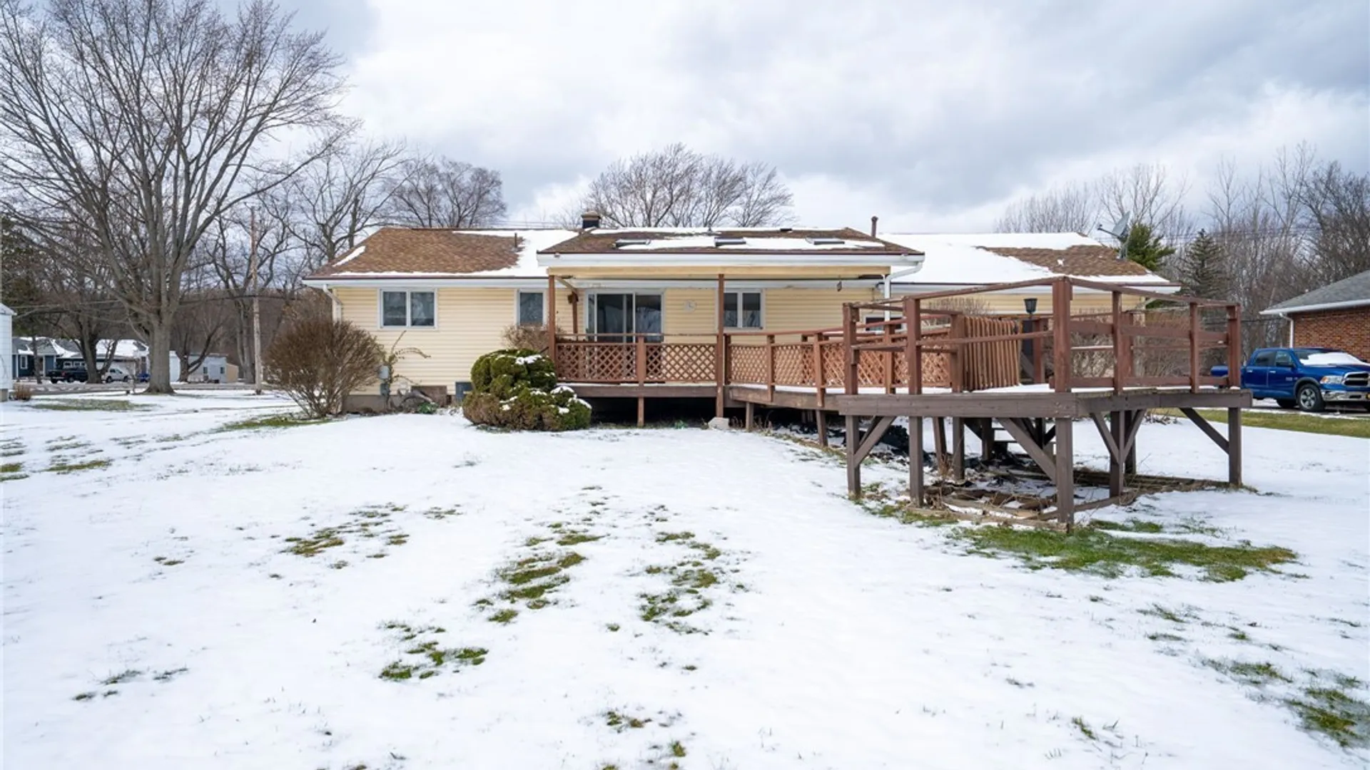 Property at 7337 Bear Ridge Road, Pendleton, NY 14120 41