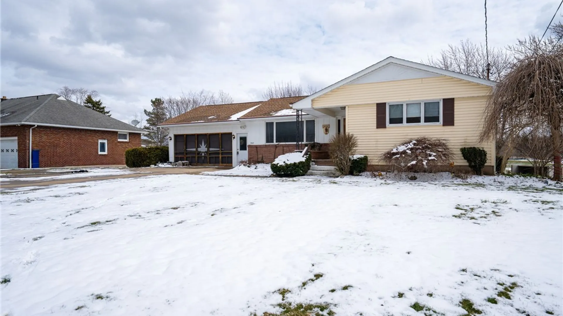 Property at 7337 Bear Ridge Road, Pendleton, NY 14120 5