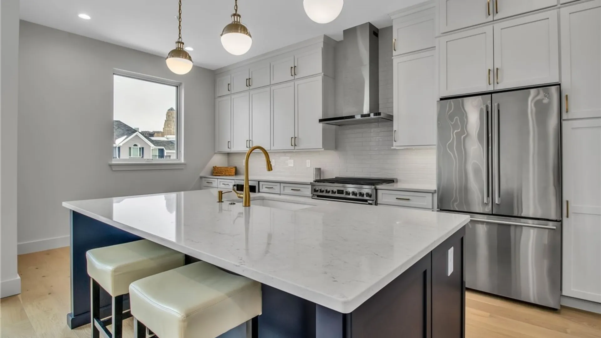 Property at 258 Lakefront Boulevard, Buffalo, NY 14202 10