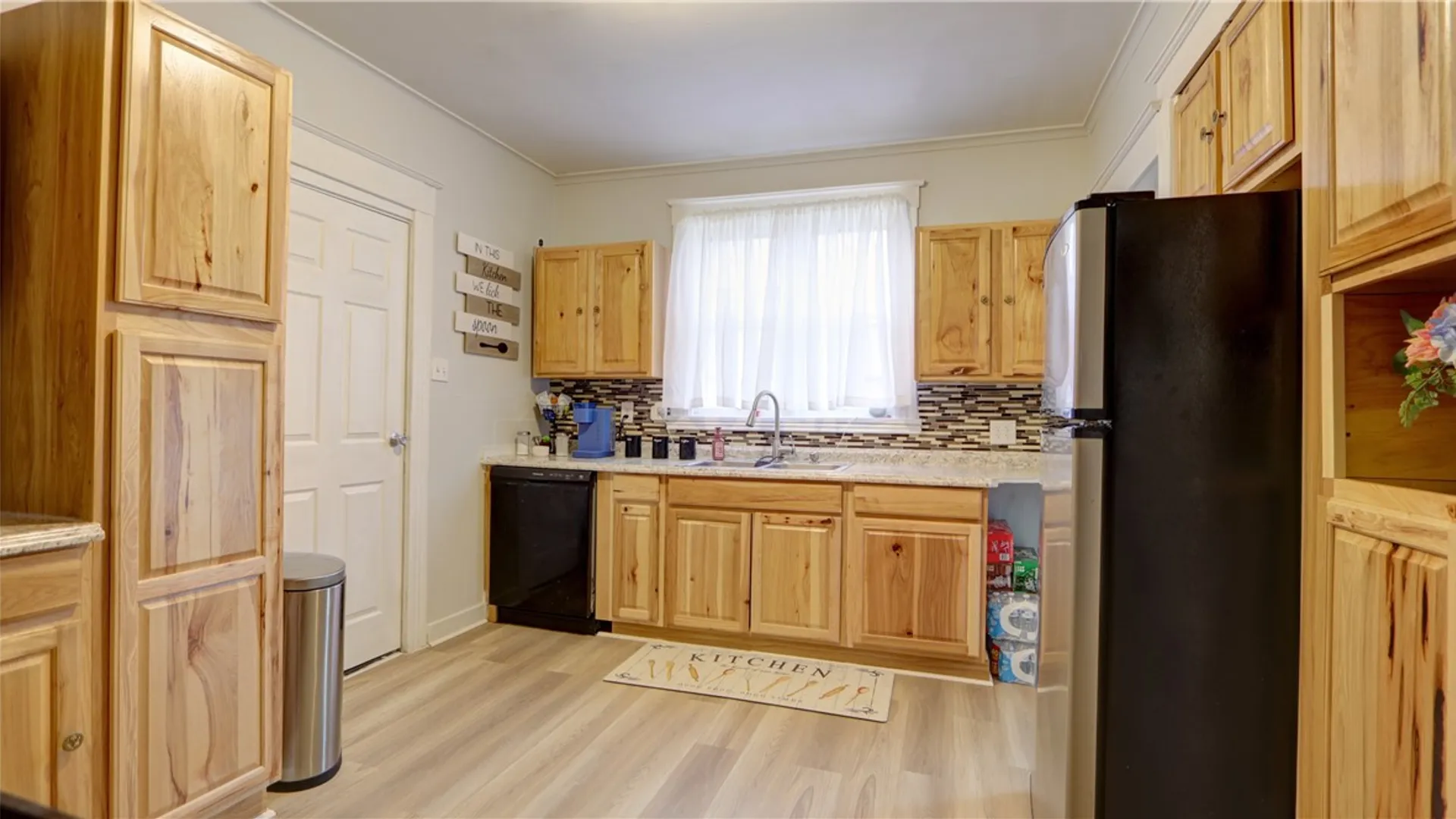 Property at 32 Grant Avenue, Geneva City, NY 14456 12