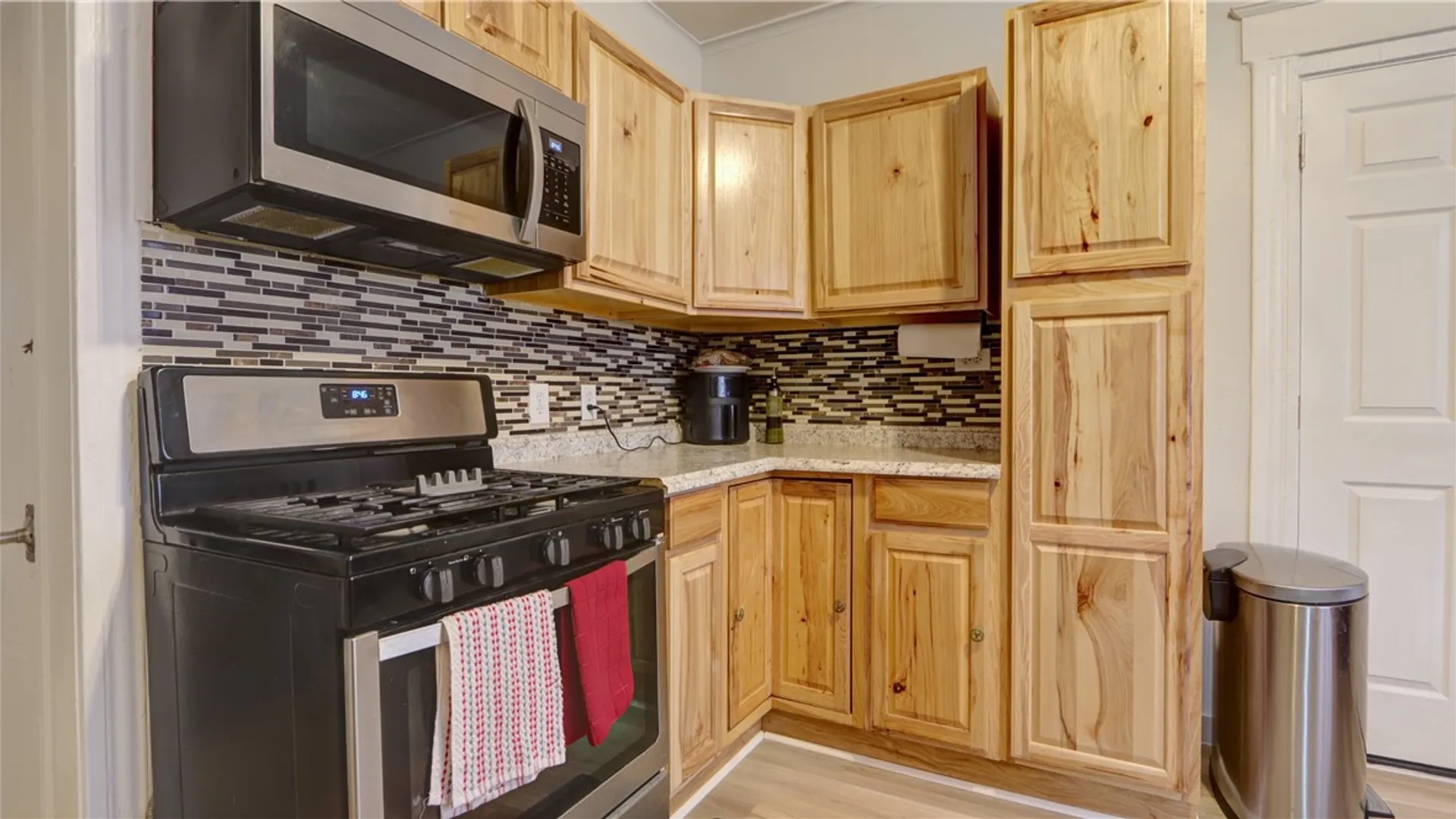 Property at 32 Grant Avenue, Geneva City, NY 14456 13