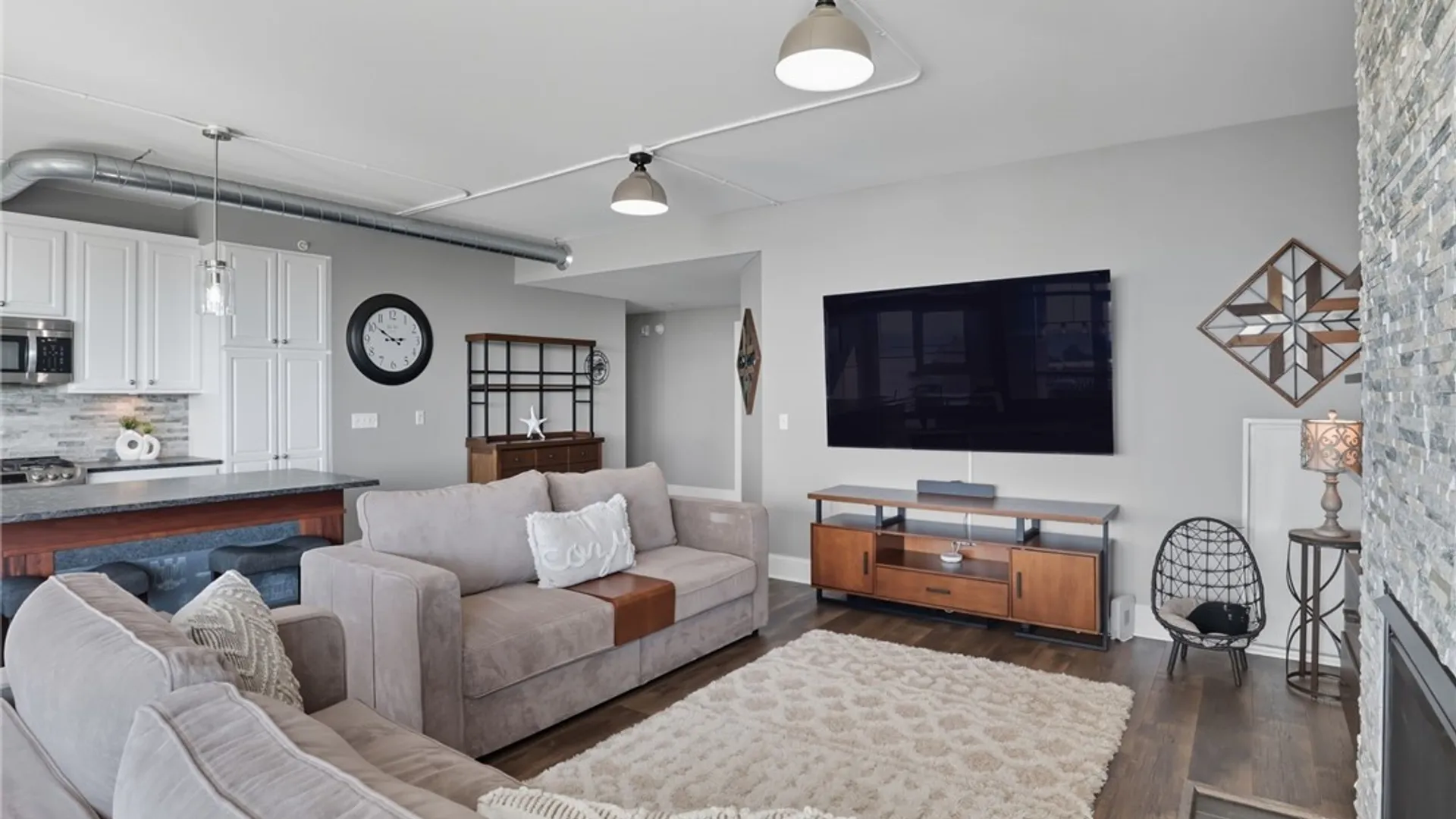 Property at 132 Lakefront Boulevard, Buffalo, NY 14202 10