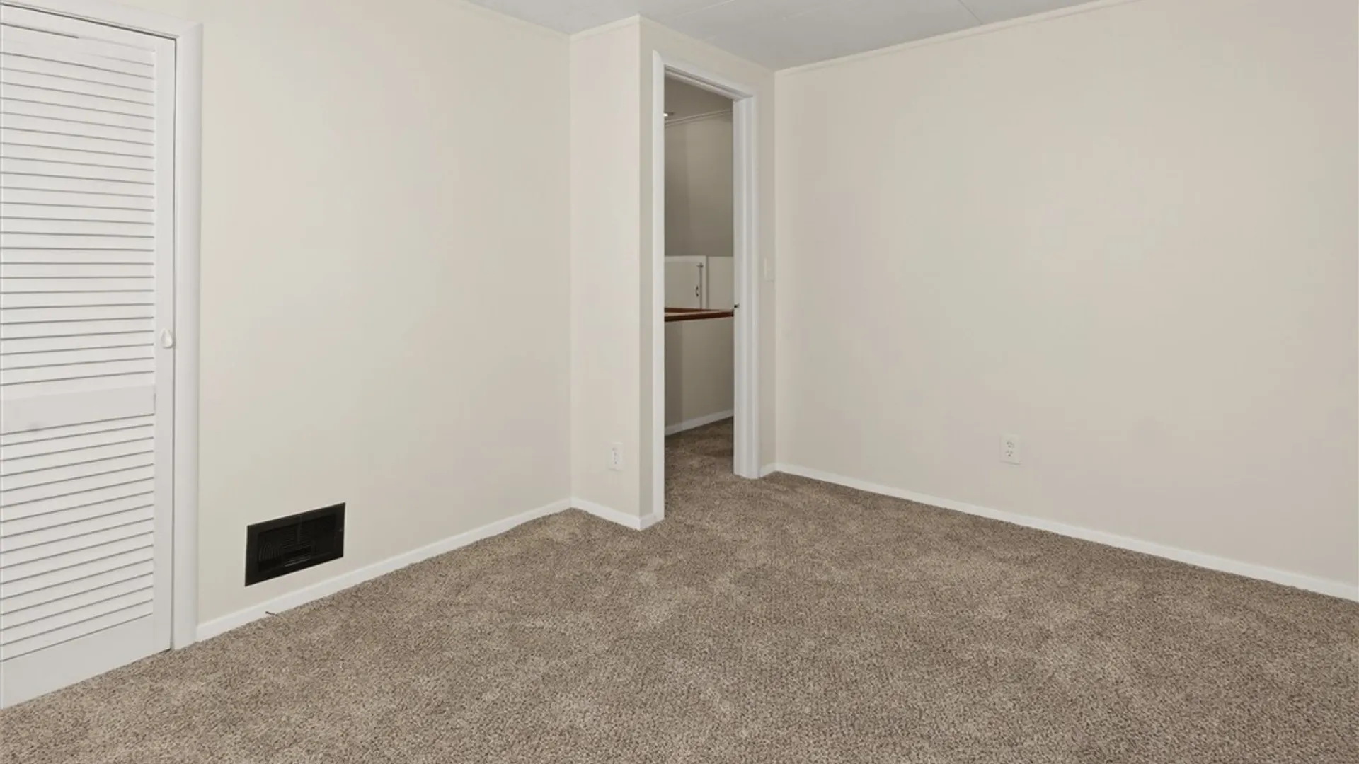 Property at 315 Orland Road, Irondequoit, NY 14622 28