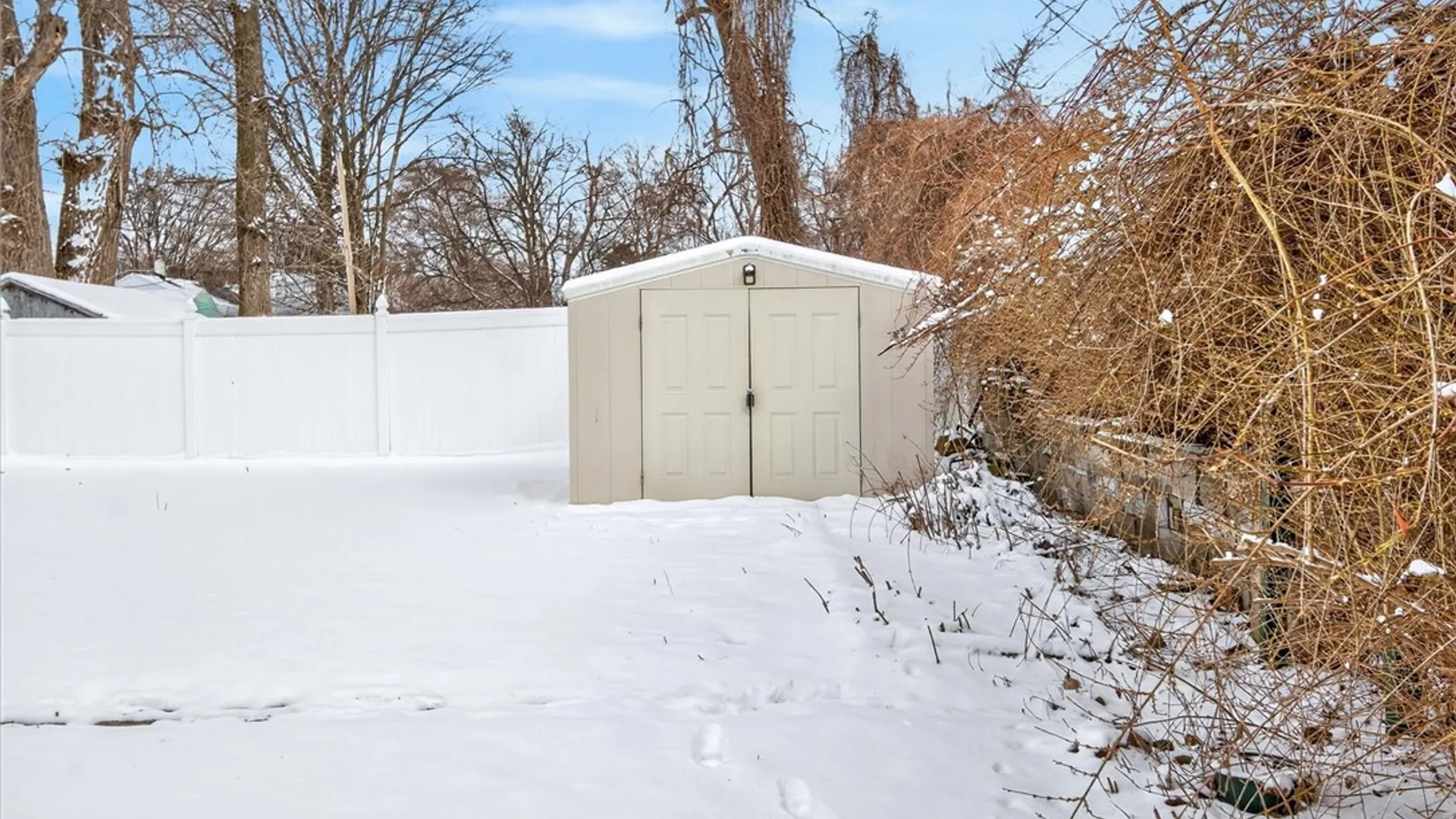 Property at 315 Orland Road, Irondequoit, NY 14622 45