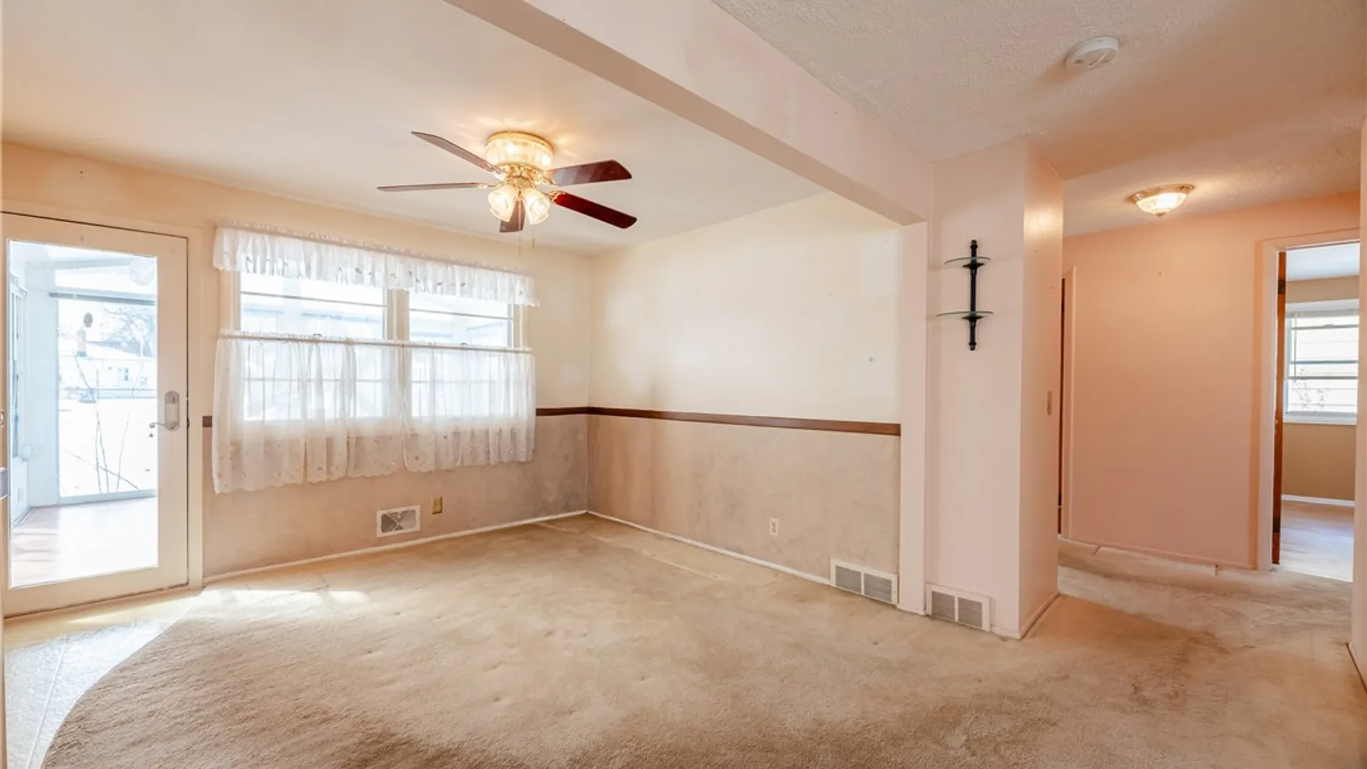 Property at 73 Wembly Road, Greece, NY 14616 10