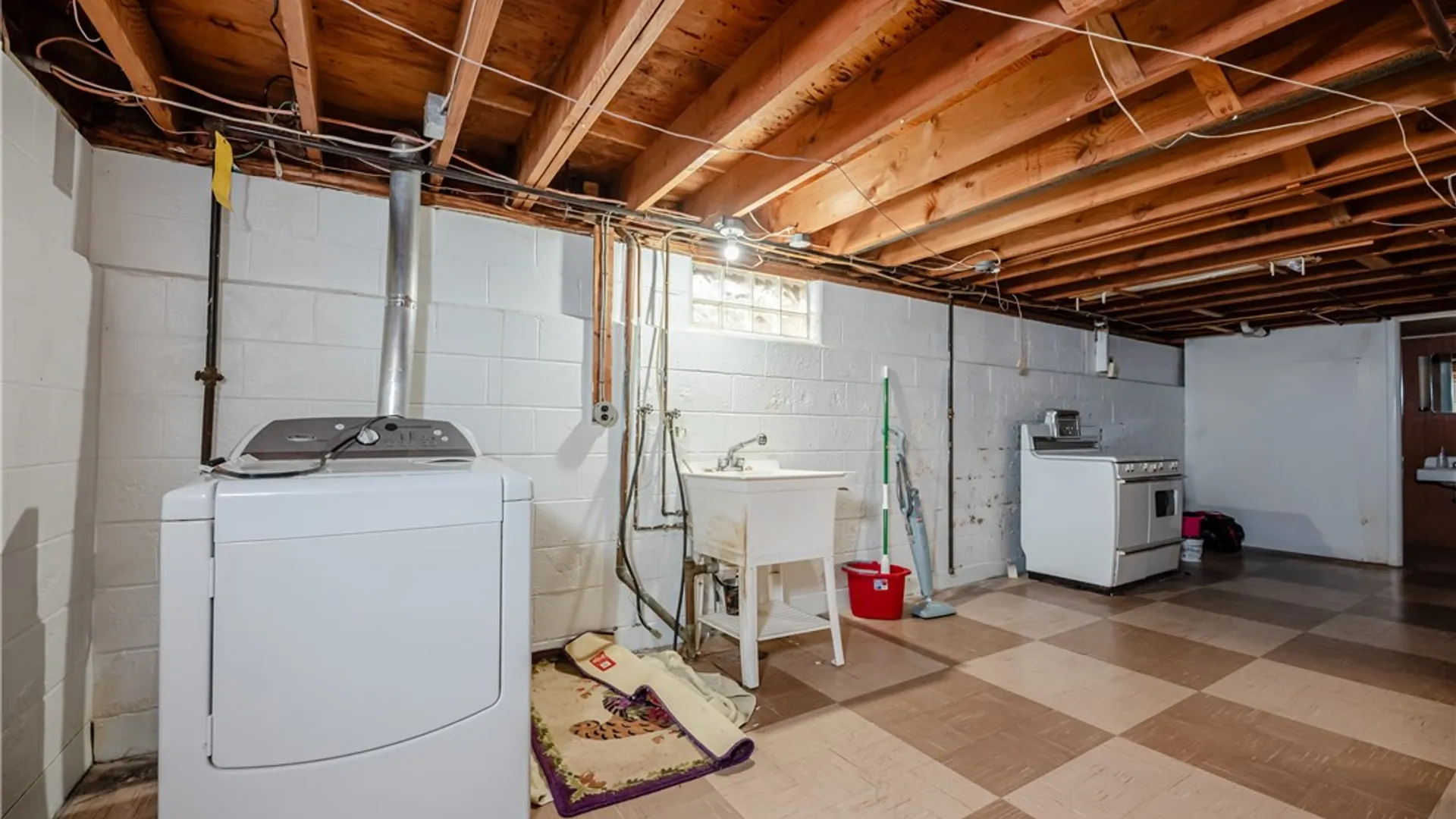 Property at 73 Wembly Road, Greece, NY 14616 33