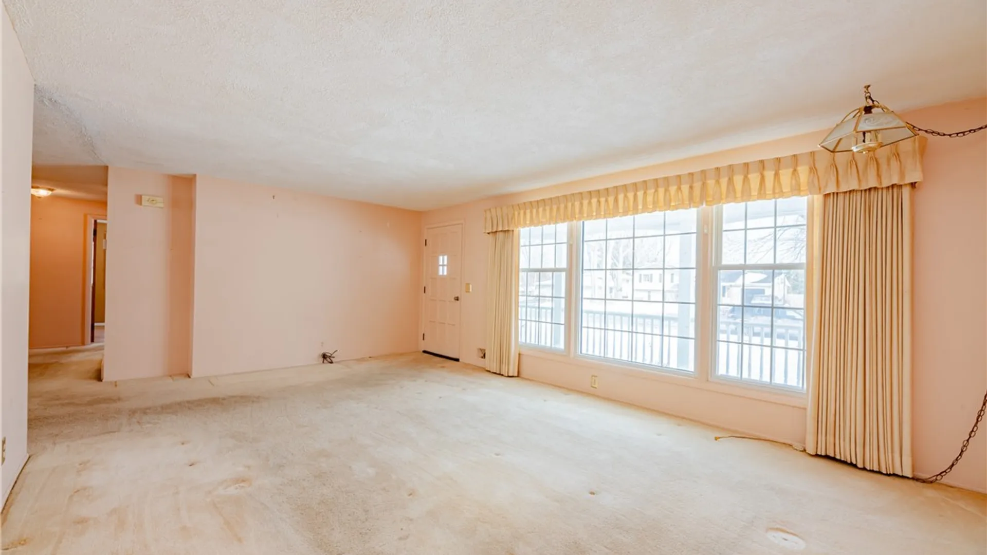 Property at 73 Wembly Road, Greece, NY 14616 8