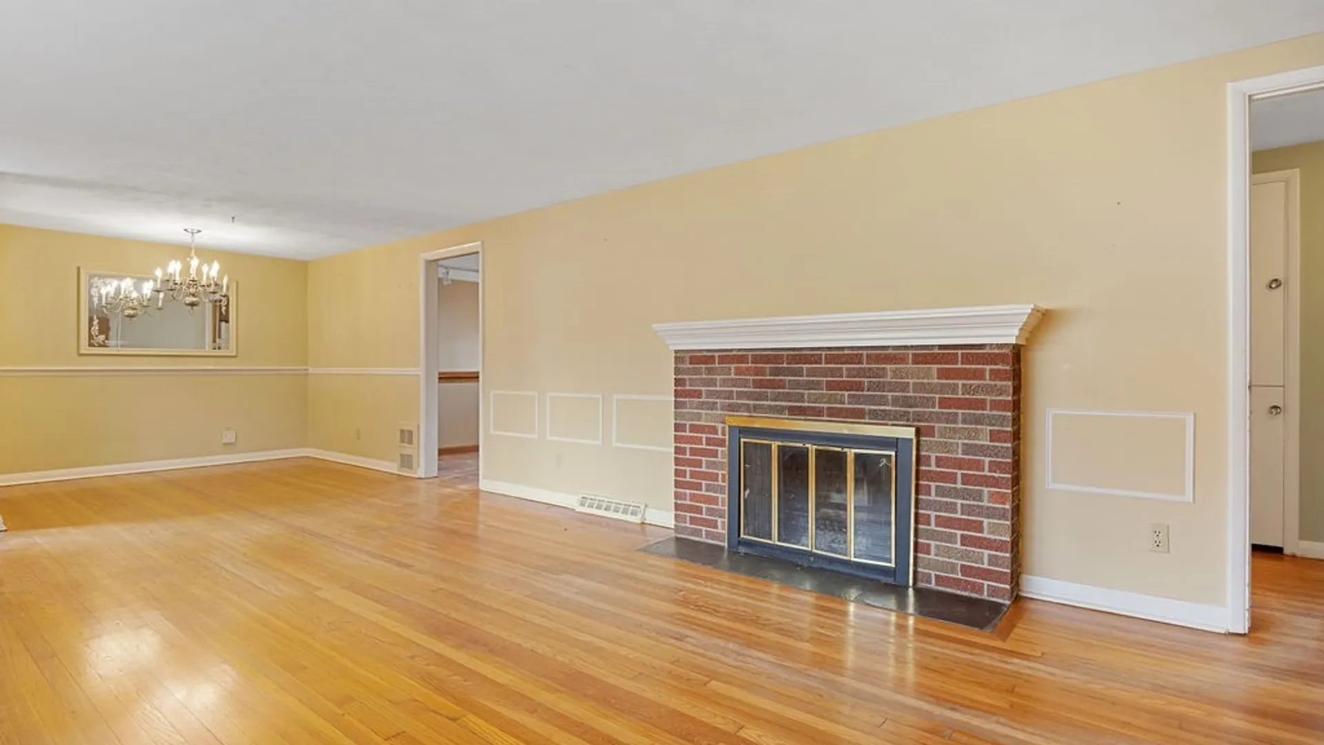 Property at 214 Palmer Drive, Manlius, NY 13066 10