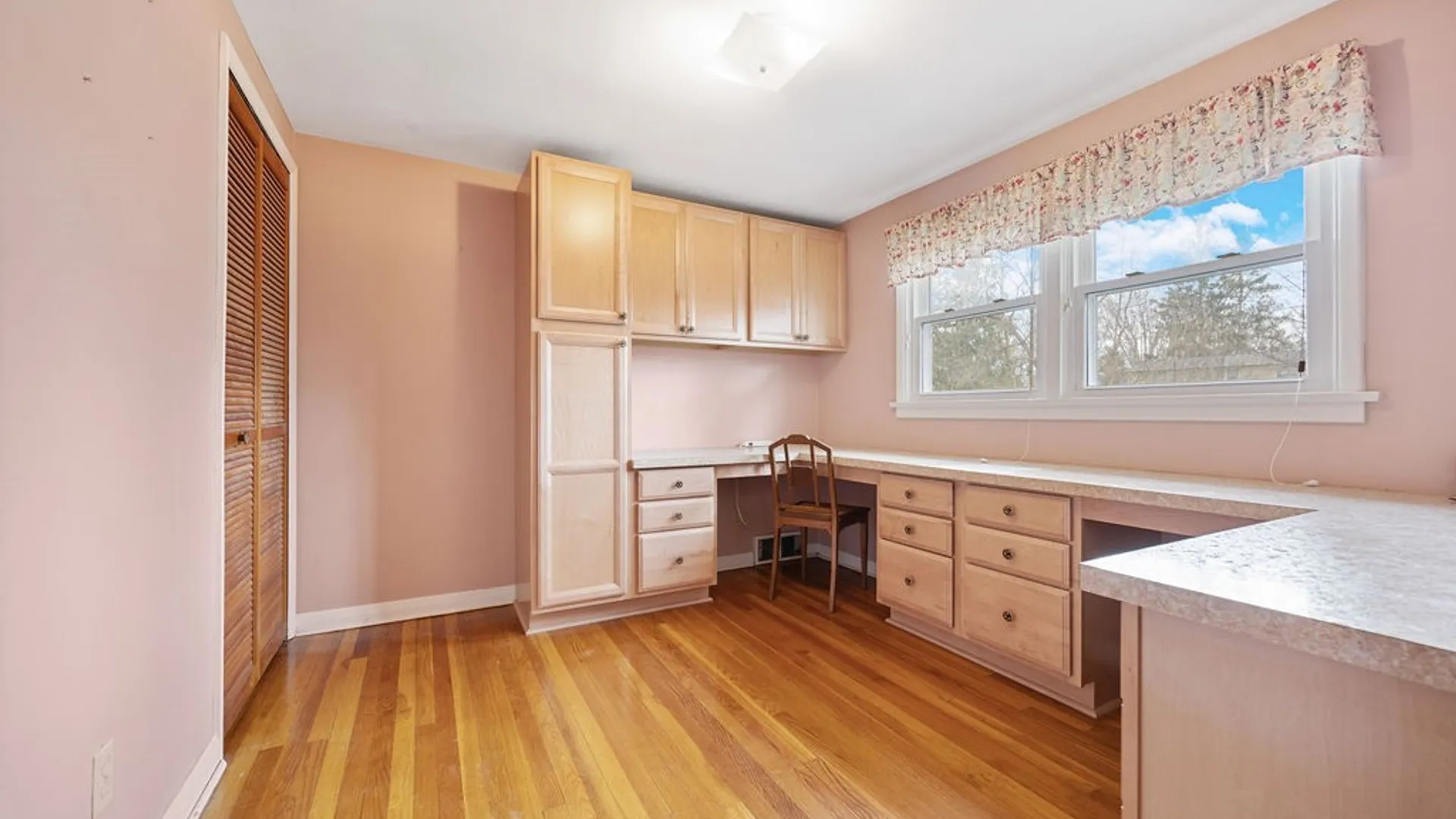 Property at 214 Palmer Drive, Manlius, NY 13066 12