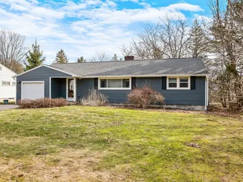Property at 214 Palmer Drive, Manlius, NY 13066