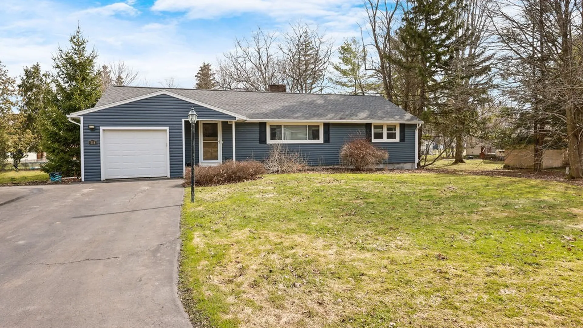 Property at 214 Palmer Drive, Manlius, NY 13066 2
