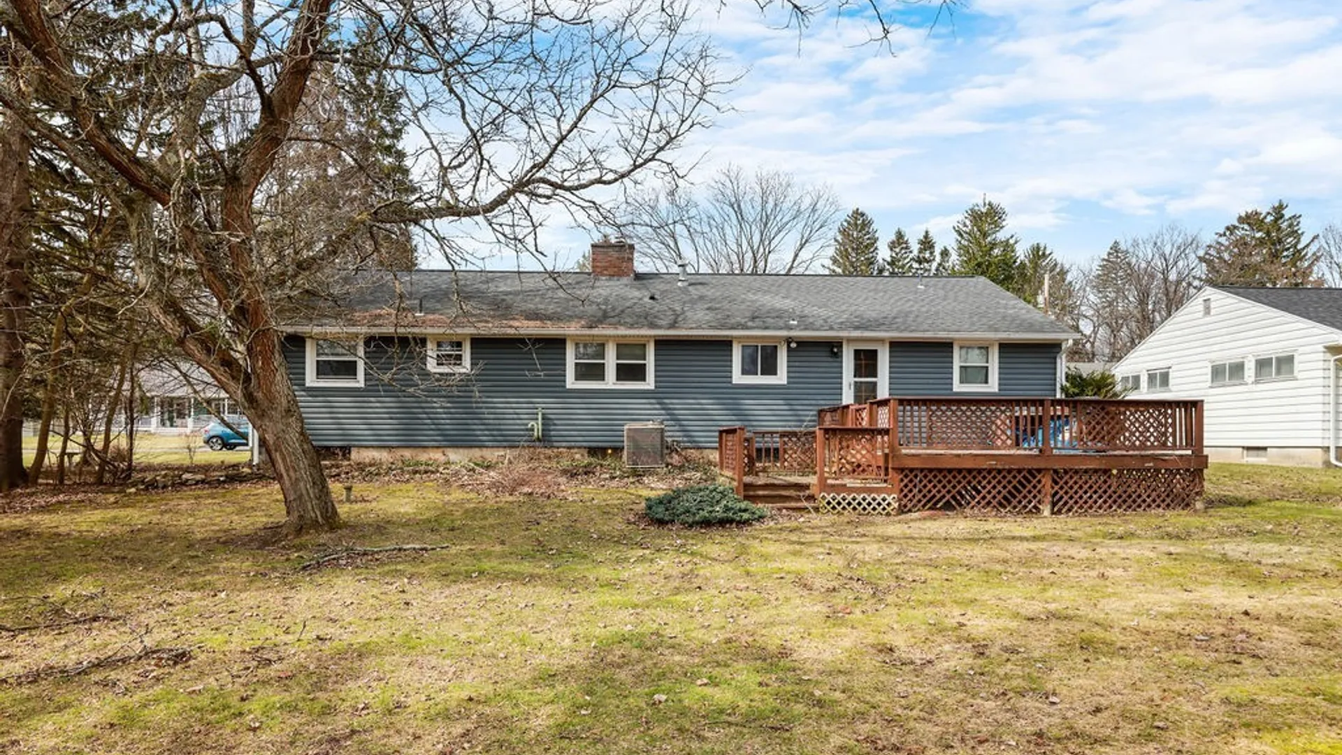 Property at 214 Palmer Drive, Manlius, NY 13066 4