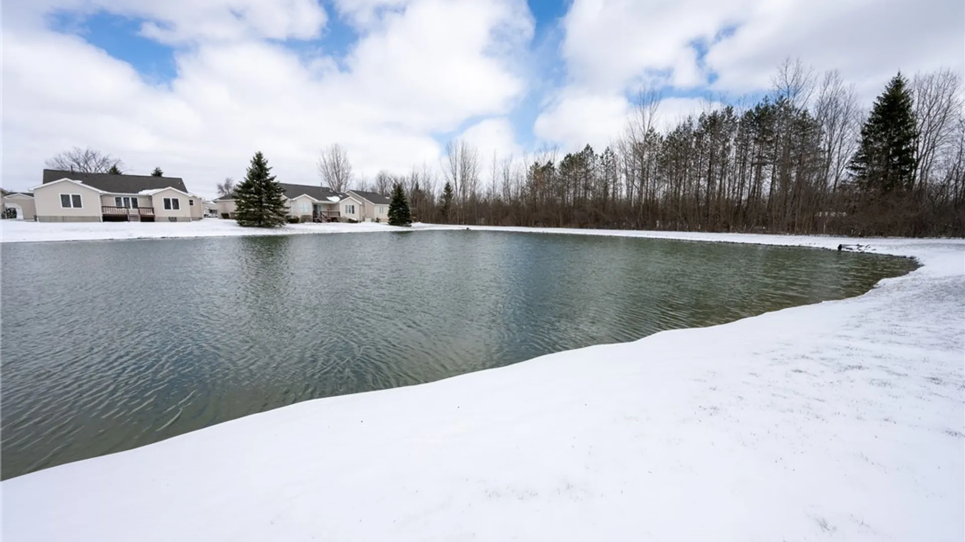 Property at 13 Alexander Parkway, Pendleton, NY 14120 10