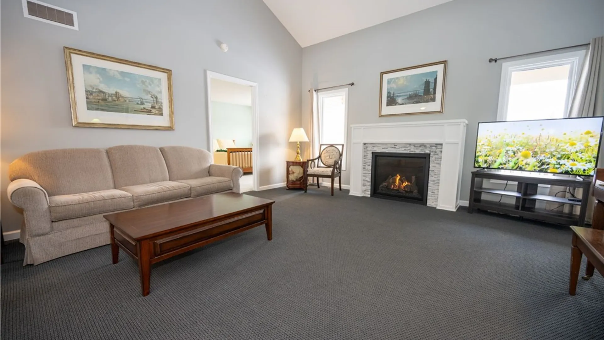 Property at 13 Alexander Parkway, Pendleton, NY 14120 18