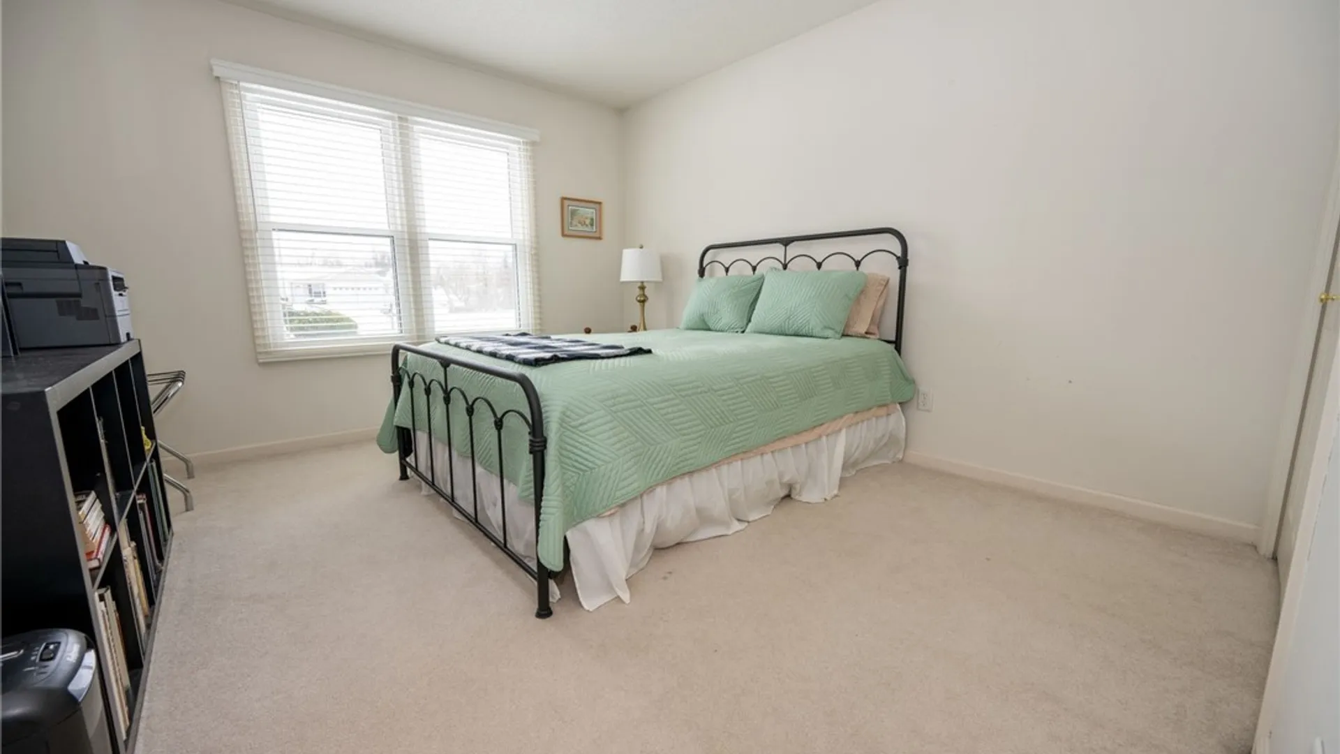 Property at 13 Alexander Parkway, Pendleton, NY 14120 39