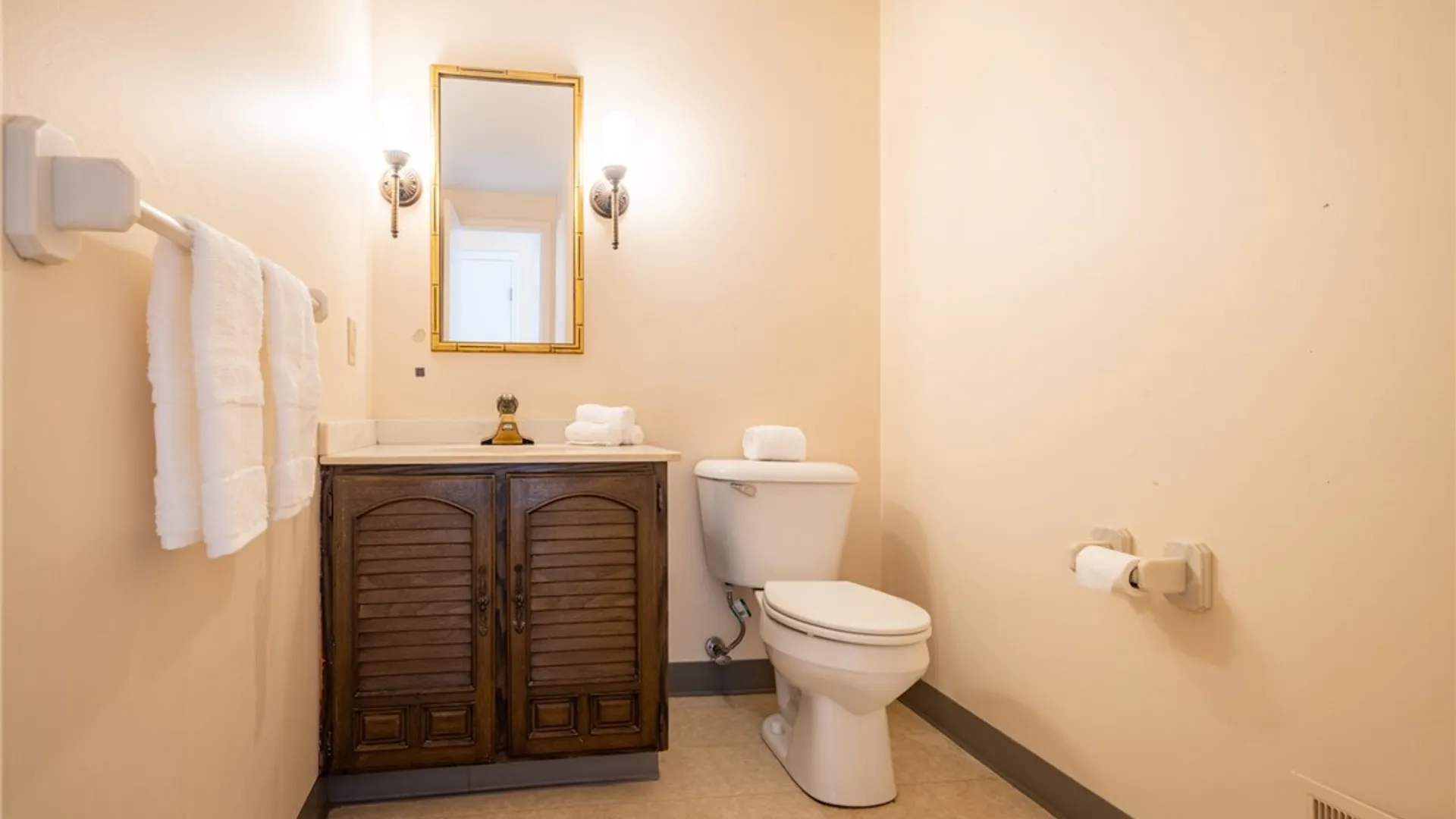 Property at 163 New Wickham Drive, Penfield, NY 14526 18