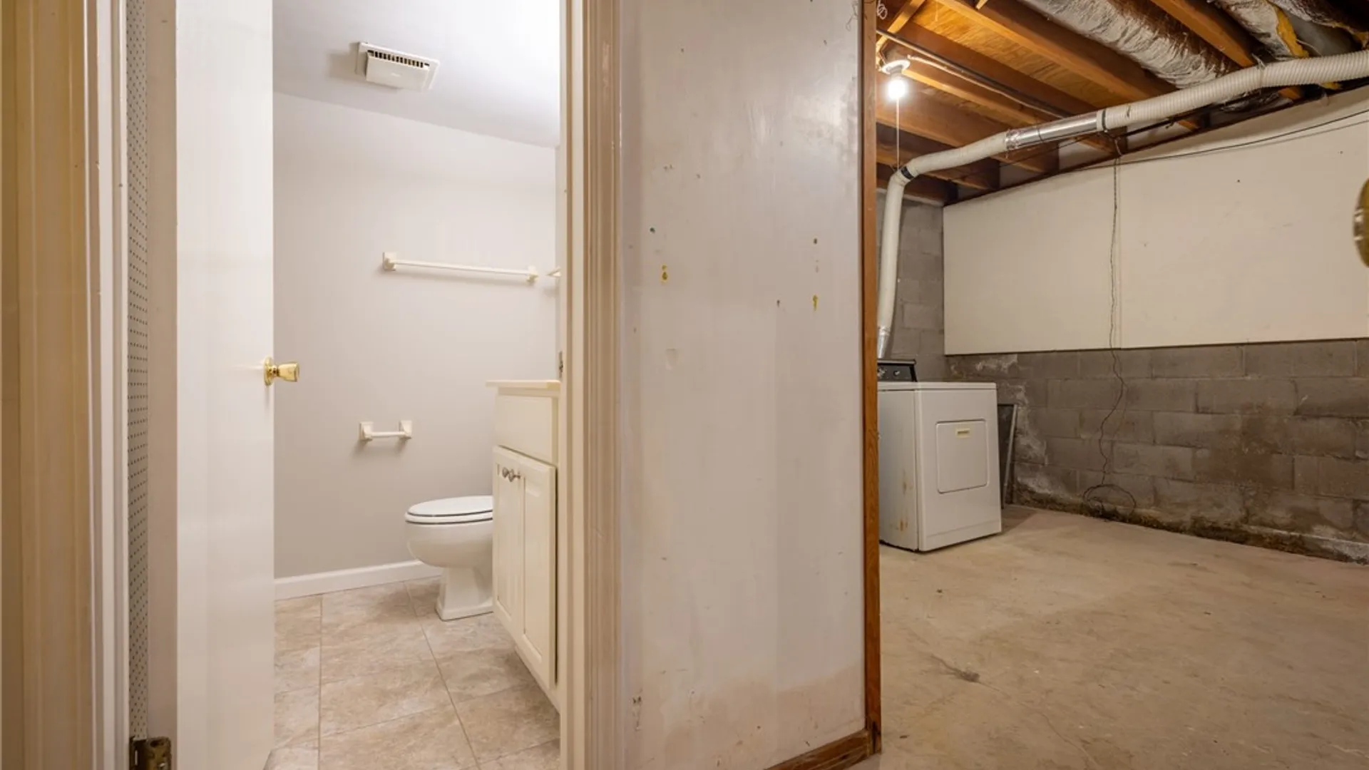 Property at 163 New Wickham Drive, Penfield, NY 14526 28