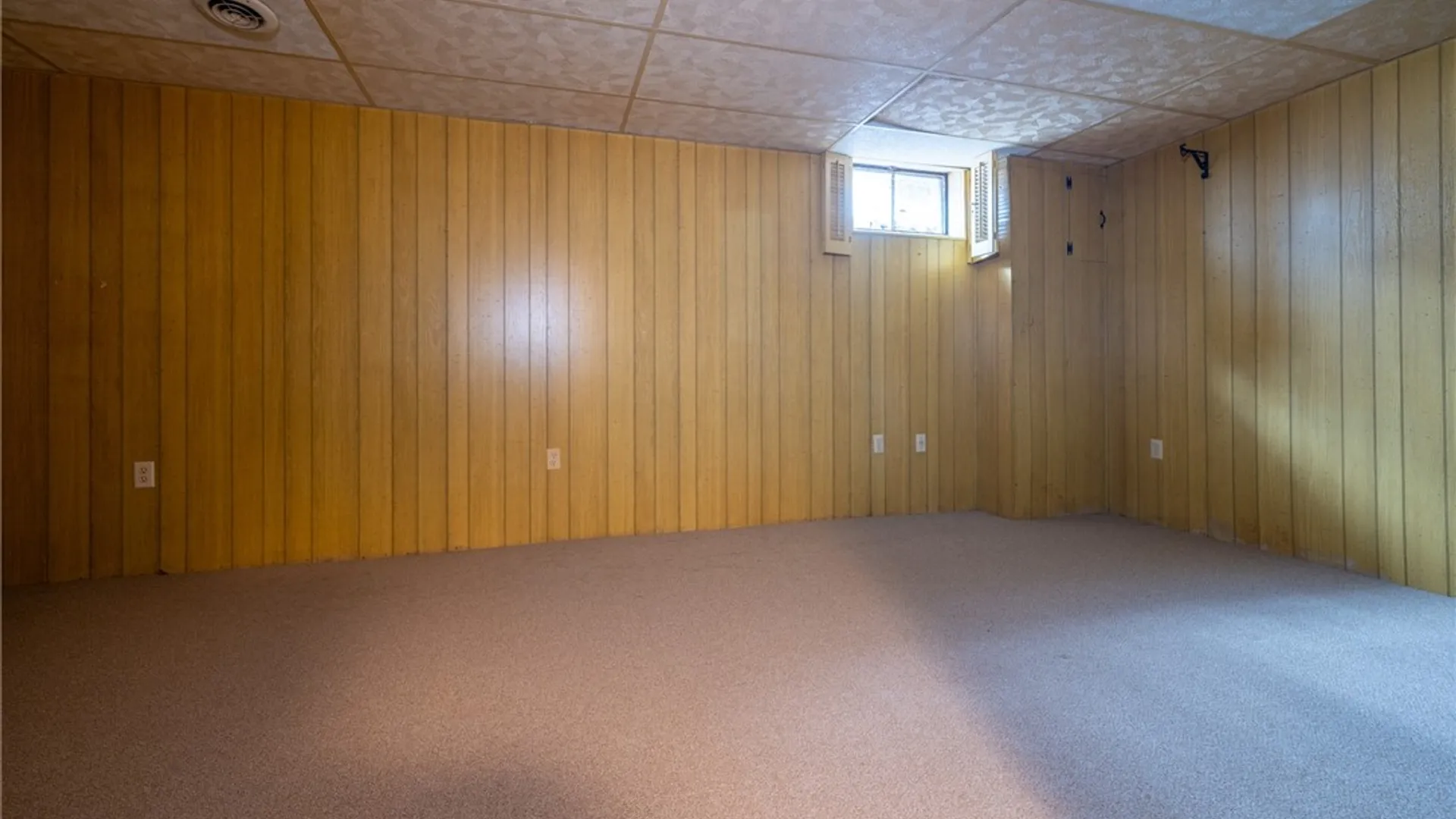 Property at 163 New Wickham Drive, Penfield, NY 14526 31