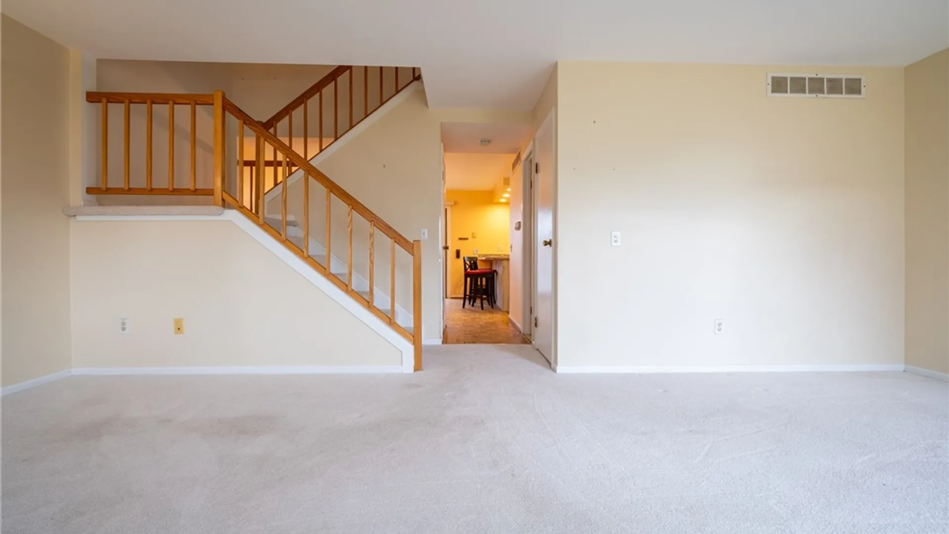 Property at 163 New Wickham Drive, Penfield, NY 14526 6