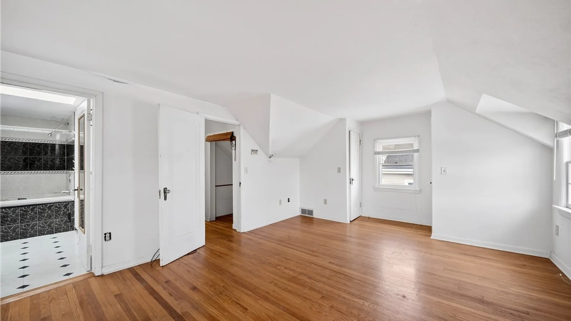 Property at 538 Cumberland Avenue, Syracuse, NY 13210 26