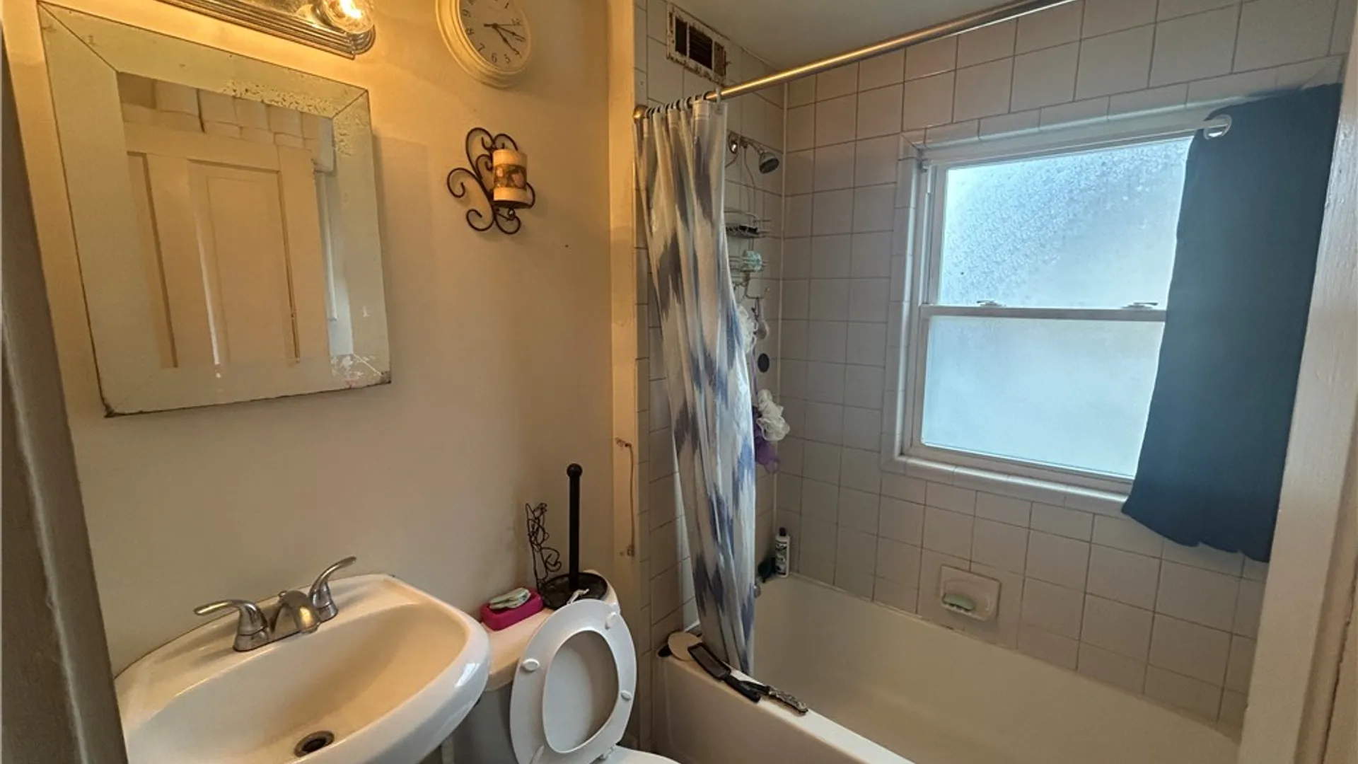Property at 455 Frost Avenue, Rochester, NY 14611 16