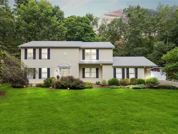 12 Sunset Drive, Lansing, NY 14882