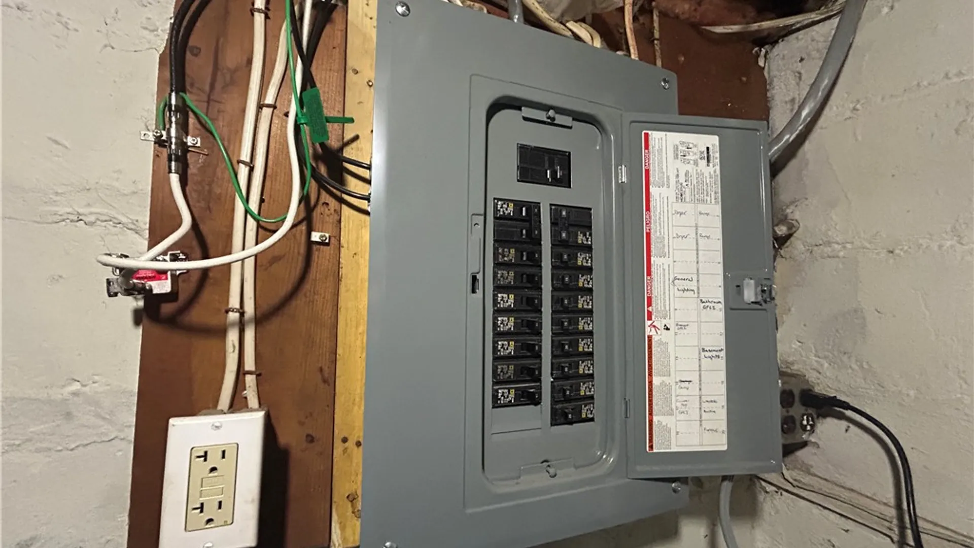 Property at 94 Dix Street, Rochester, NY 14606 17