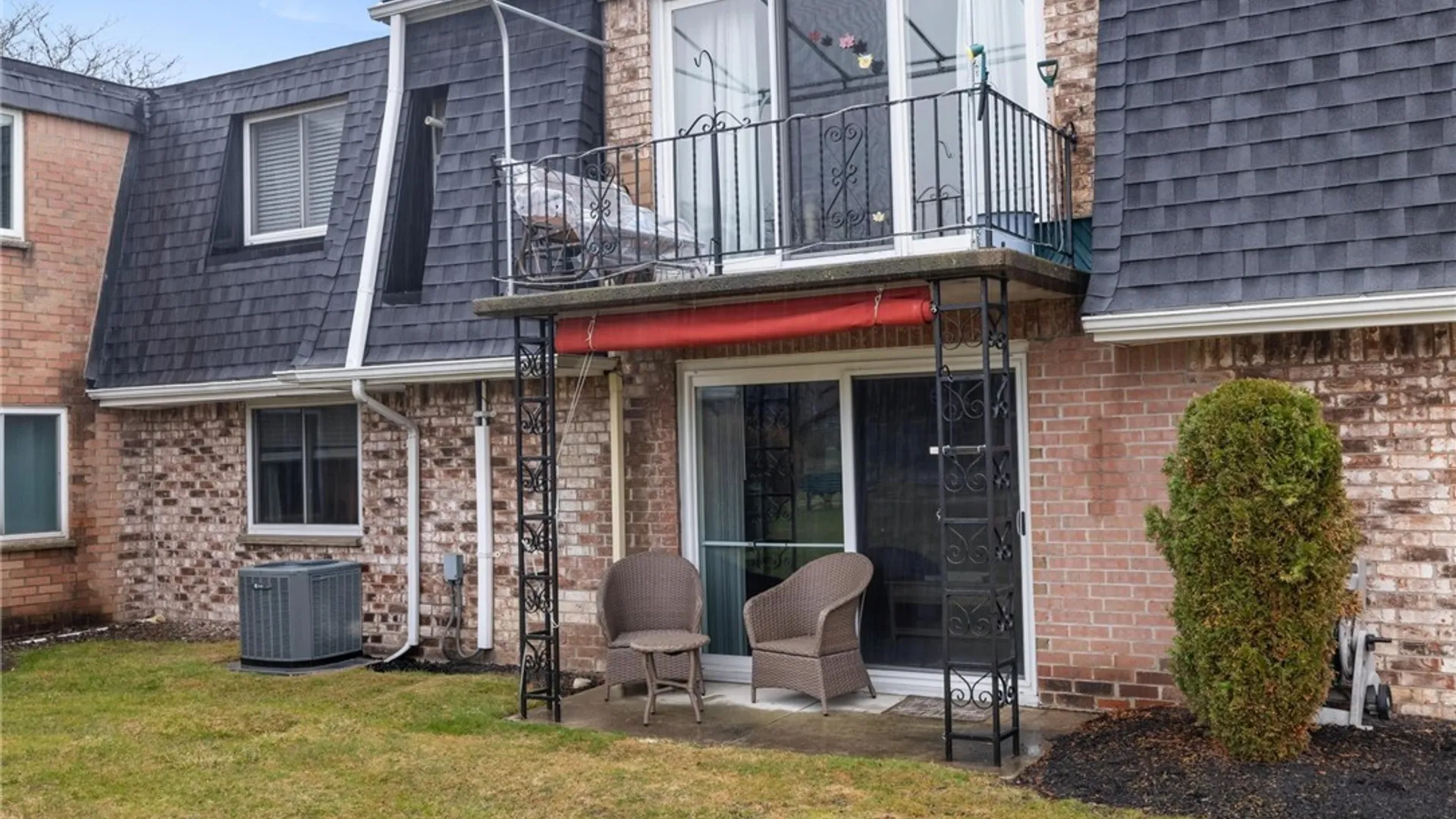 Property at 70 Foxberry Drive, Amherst, NY 14068 16