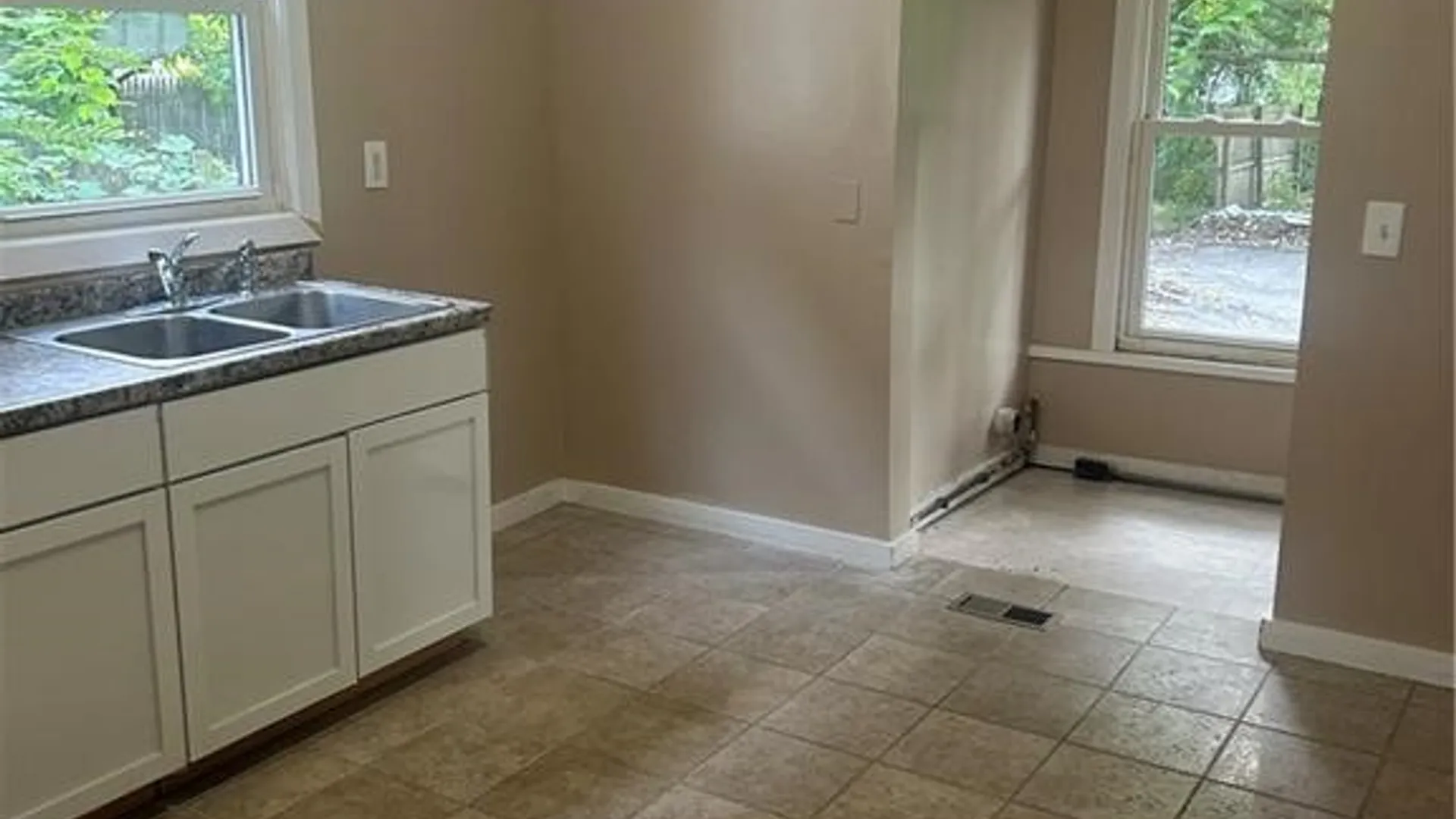 Property at 49 Santee Street, Rochester, NY 14606 15