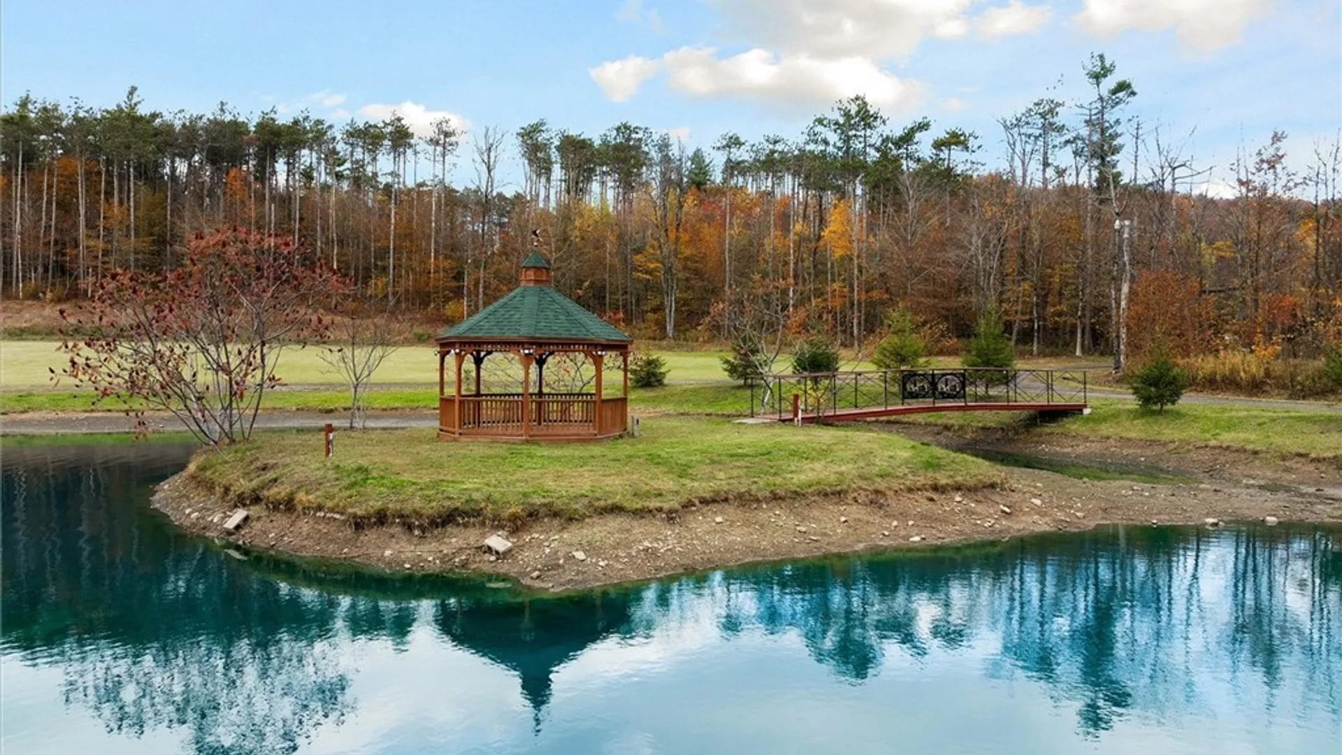 Property at 289 Twin Ponds Drive, Newport, NY 13350 48