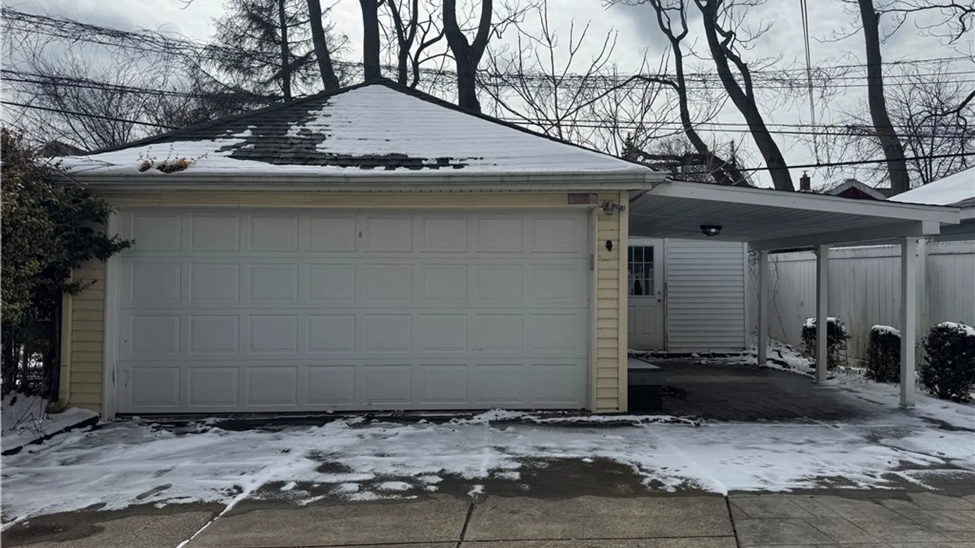 Property at 28 Shoreham Parkway, Buffalo, NY 14216 4