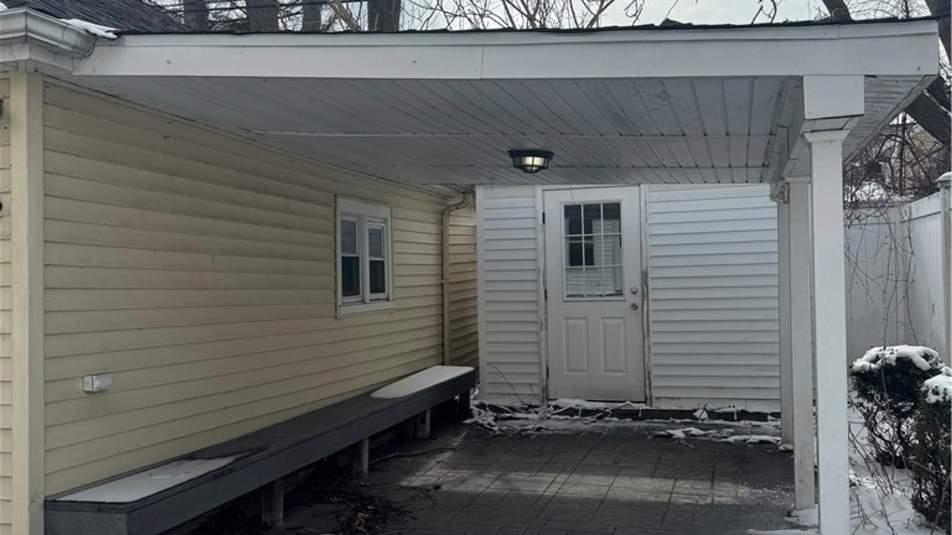 Property at 28 Shoreham Parkway, Buffalo, NY 14216 6