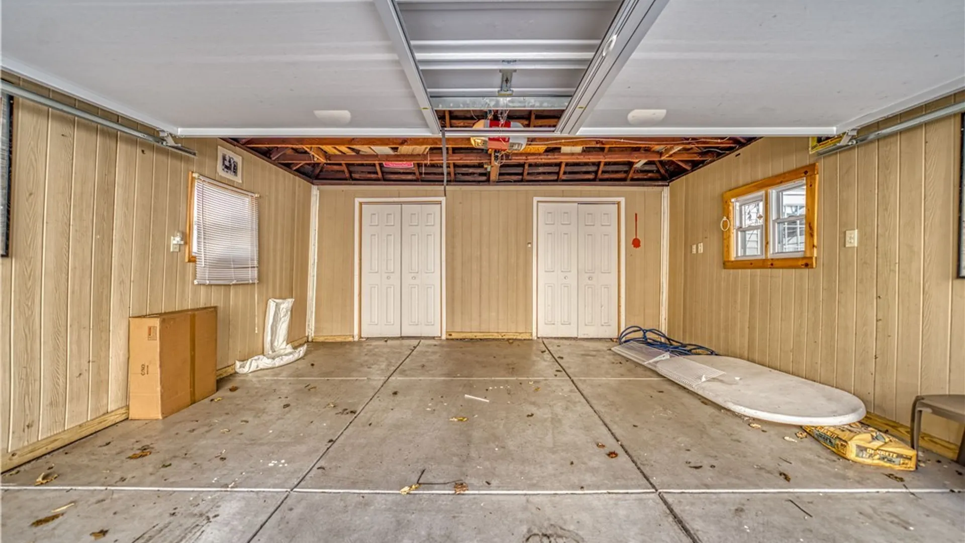 Property at 28 Shoreham Parkway, Buffalo, NY 14216 7