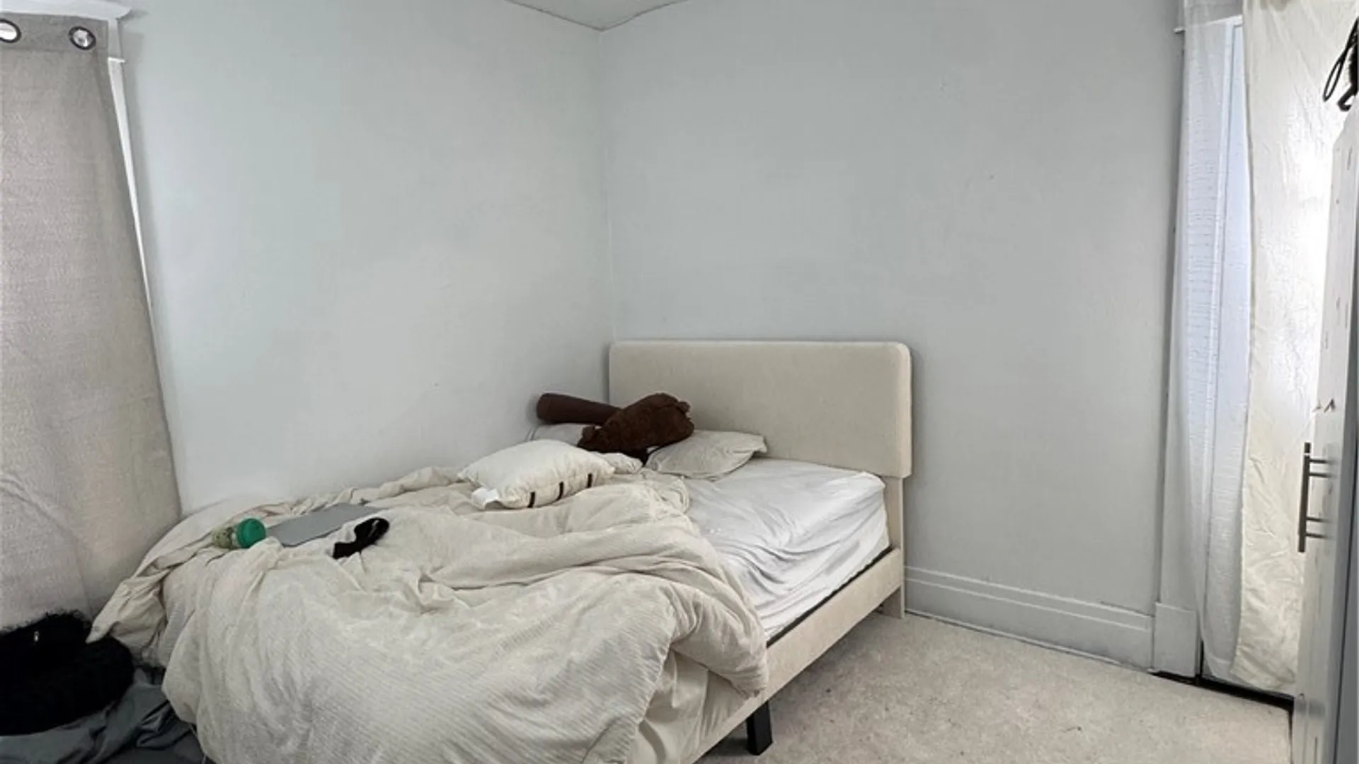 Property at 28 Shoreham Parkway, Buffalo, NY 14216 9