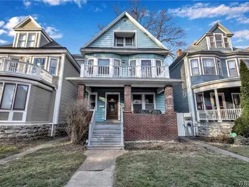 175 St James Place, Buffalo, NY 14222
