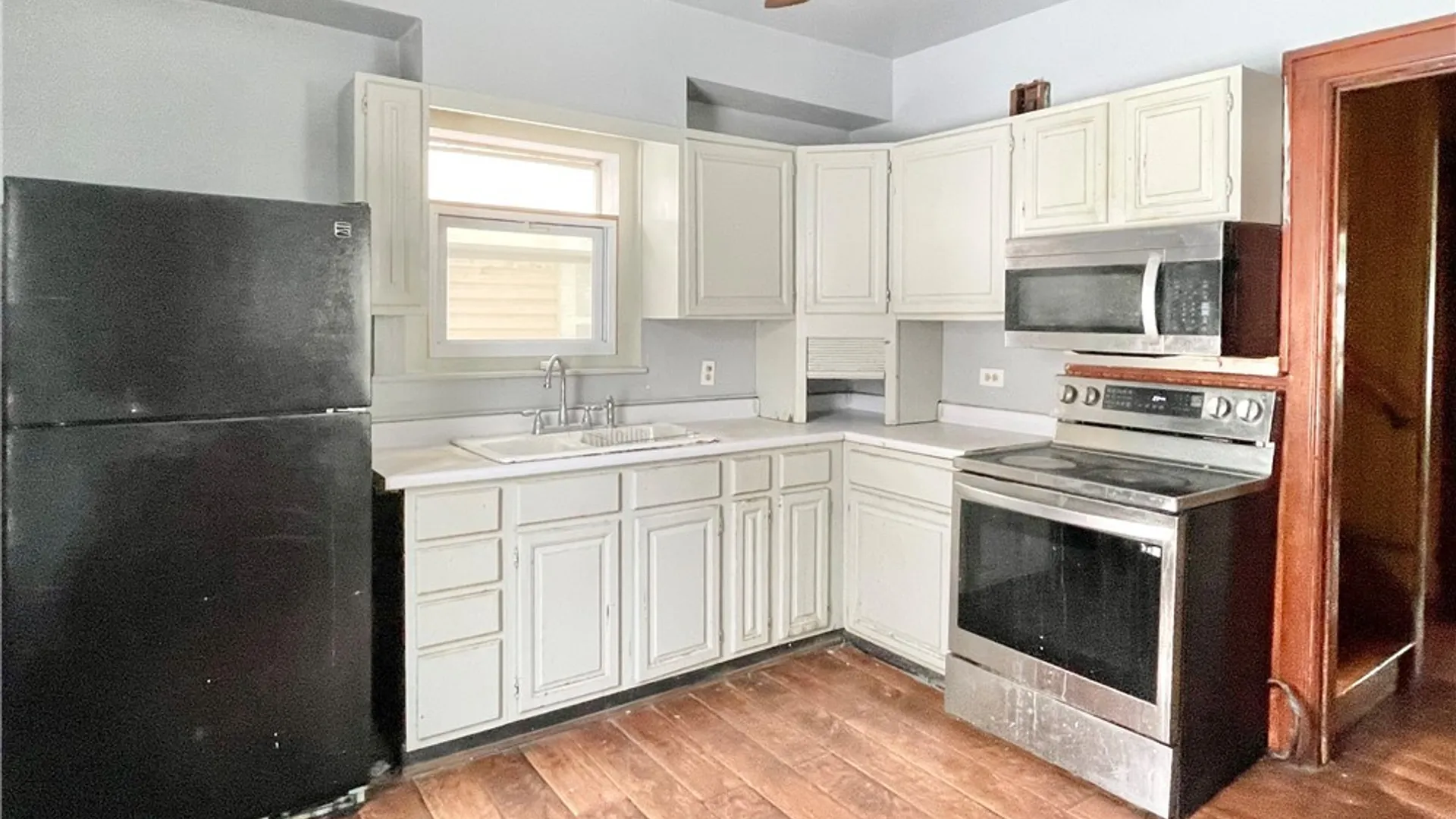 Property at 463 East Street, Buffalo, NY 14207 12
