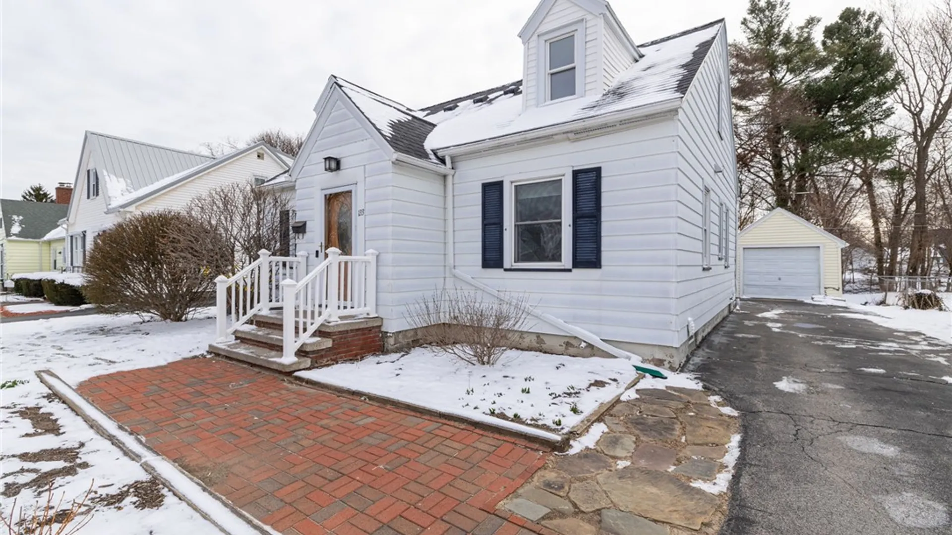 Property at 133 Stonecliff Drive, Greece, NY 14616 4